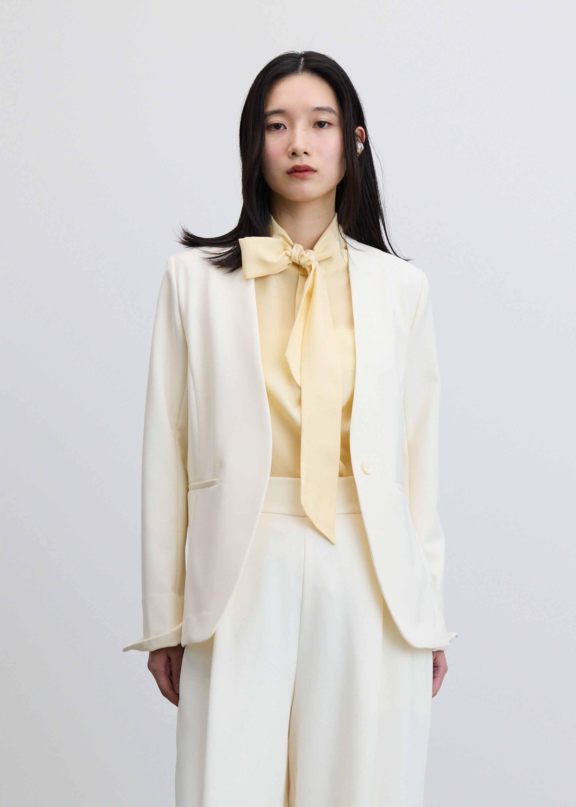 SOEJUストレッチファインノーカラージャケット【現行品】 ストレッチファインノーカラージャケット - SOÉJU online store｜上質