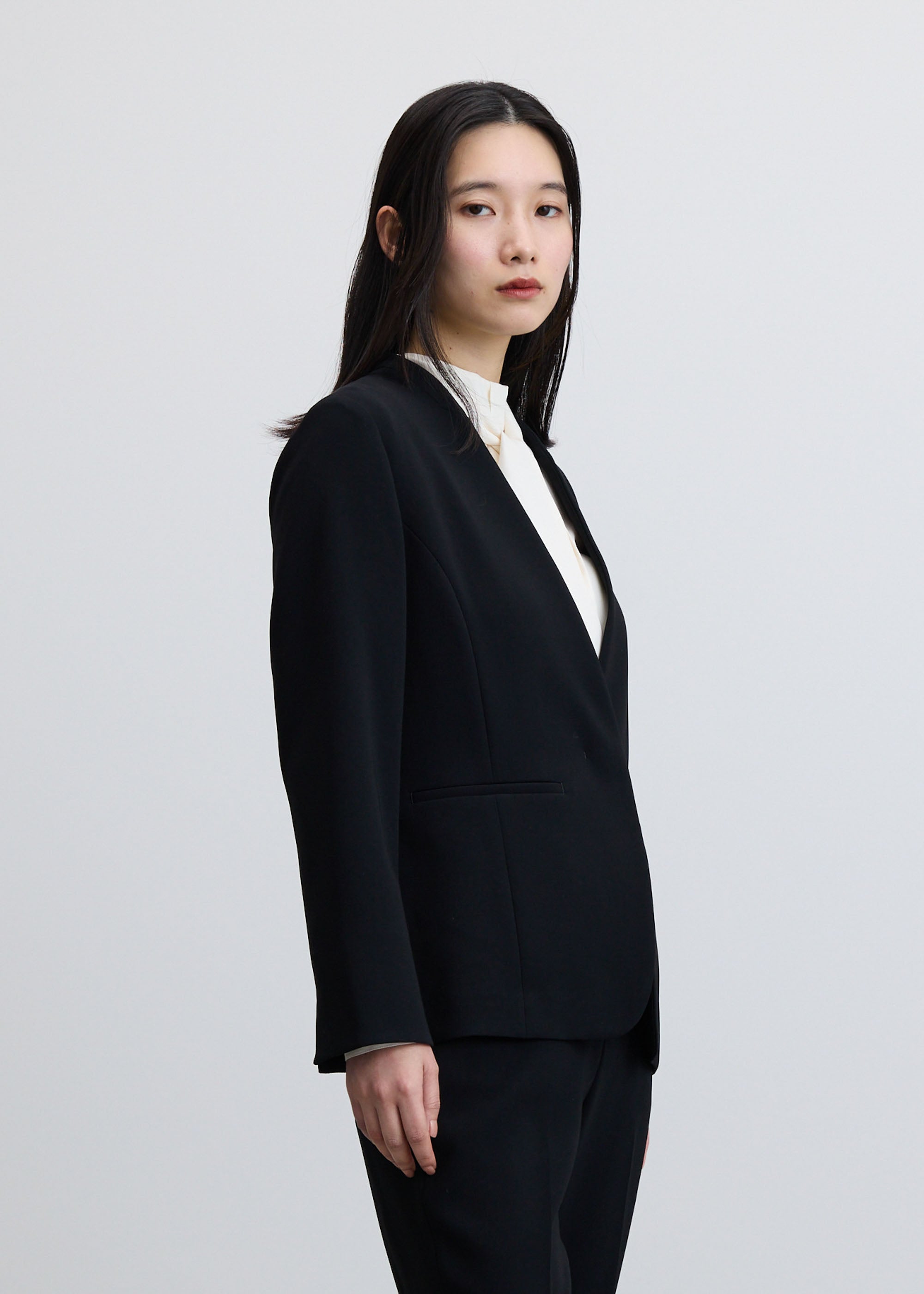 ノーカラージャケット