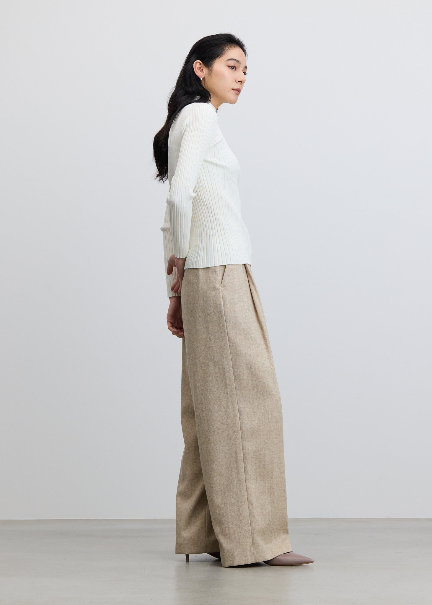 ワイドリブタートルネックニット