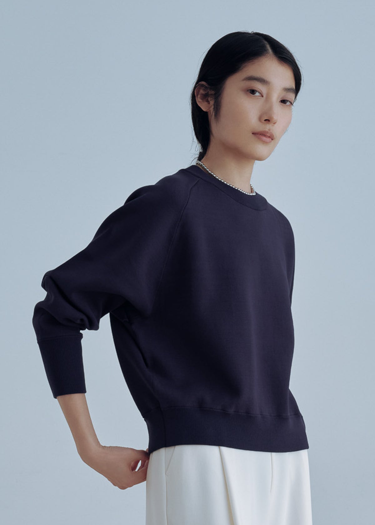 美フォルムクルーネックニットプルオーバー