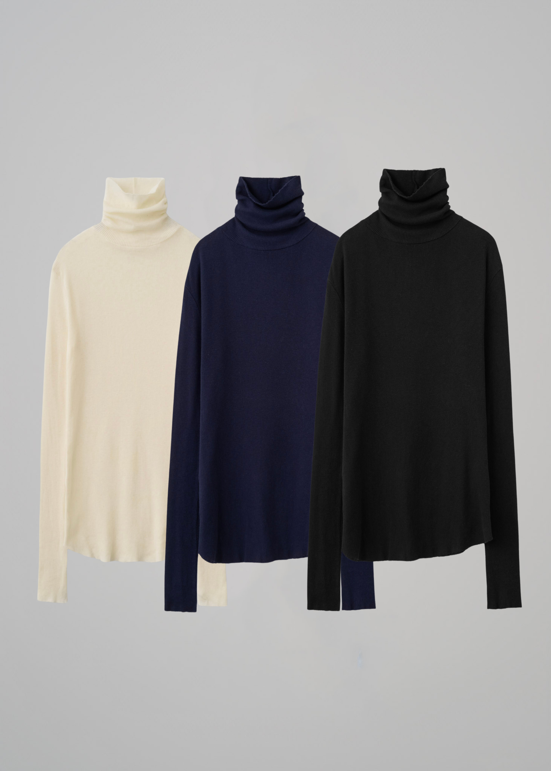 トゥジュー toujours　カシミヤ混　タートルネック　ニット　F　チャコール トゥジュー toujours カシミヤ混 タートルネック ニット F チャコール