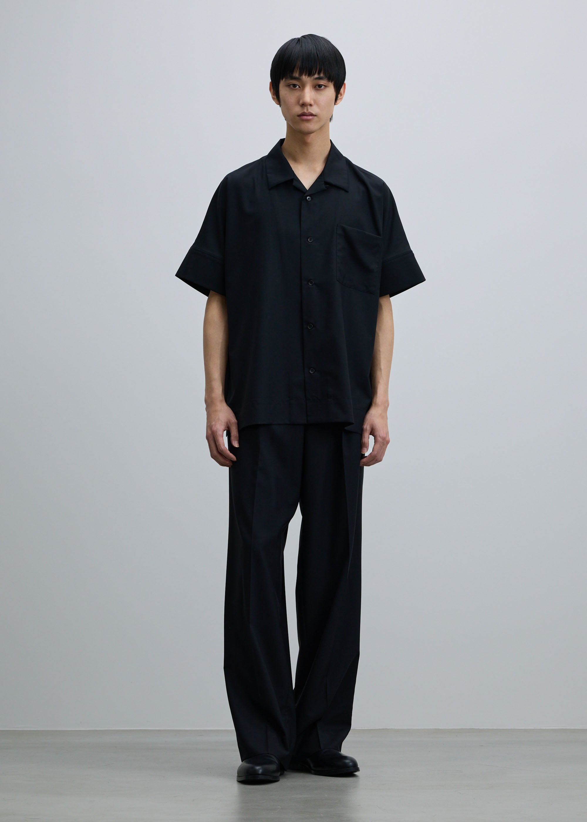 モデル:185cm サイズ:M（モデル丈）