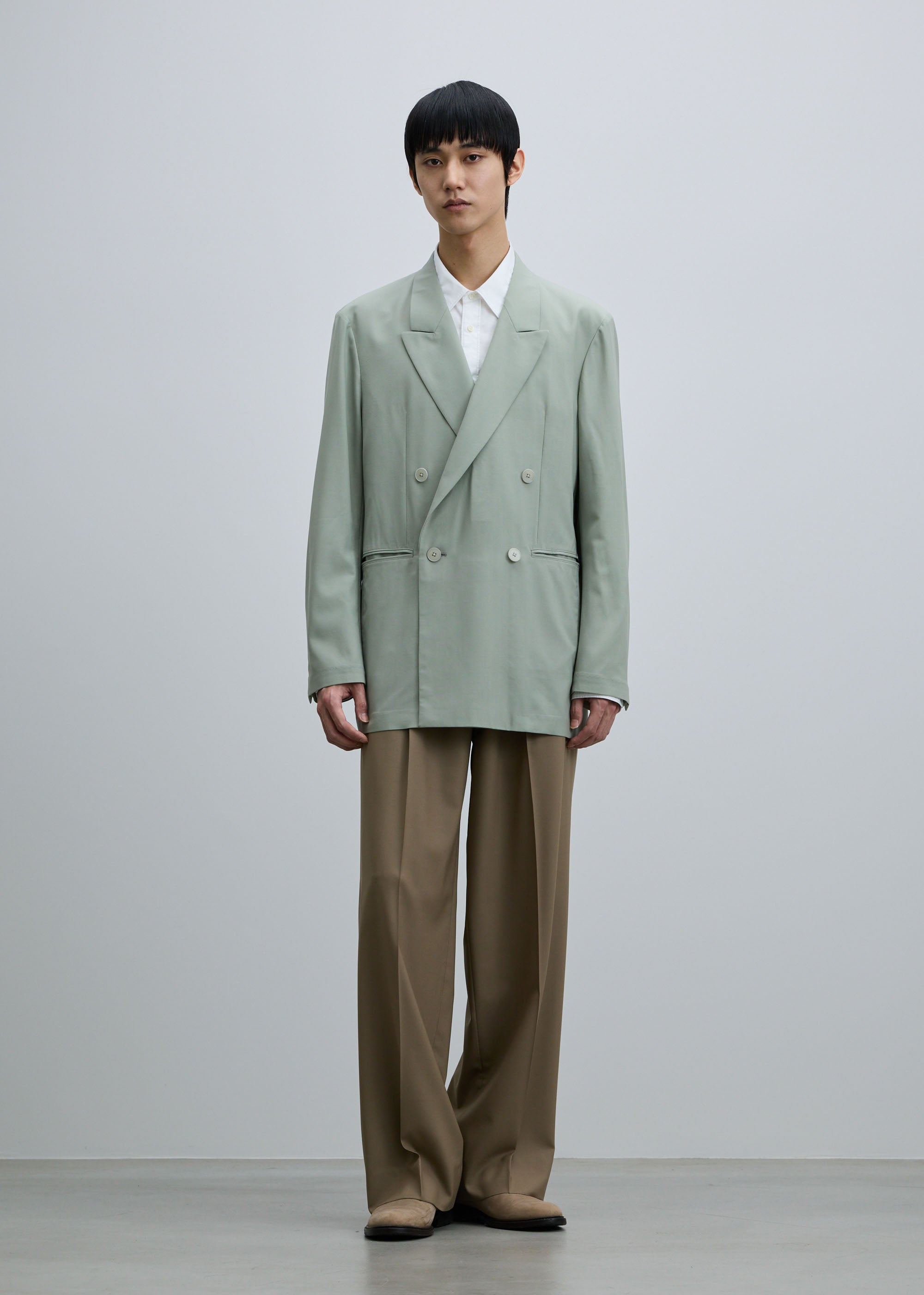 モデル:185cm サイズ:M（モデル丈）