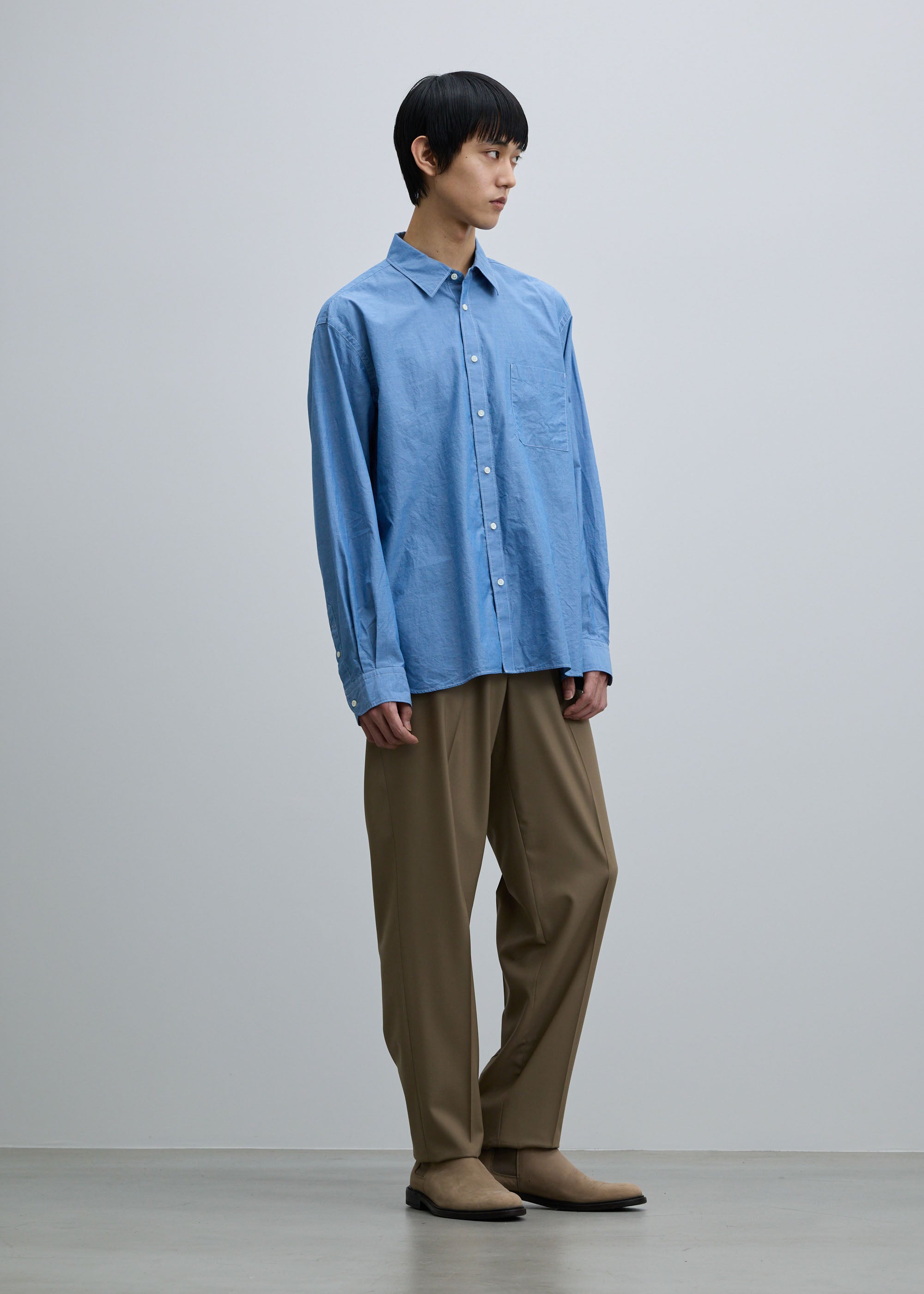 スーパー140ライトウールテーパードパンツ