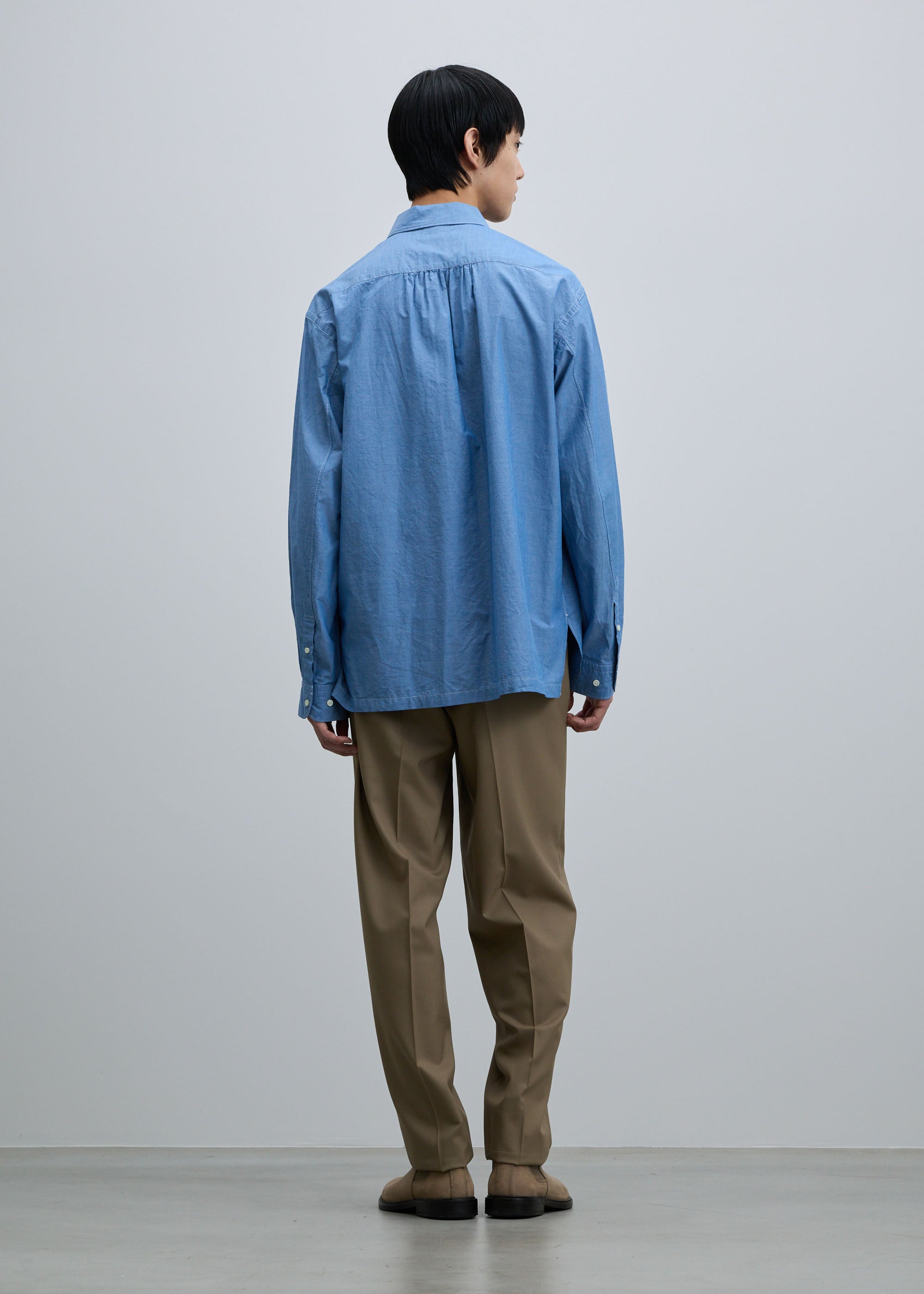 スーパー140ライトウールテーパードパンツ