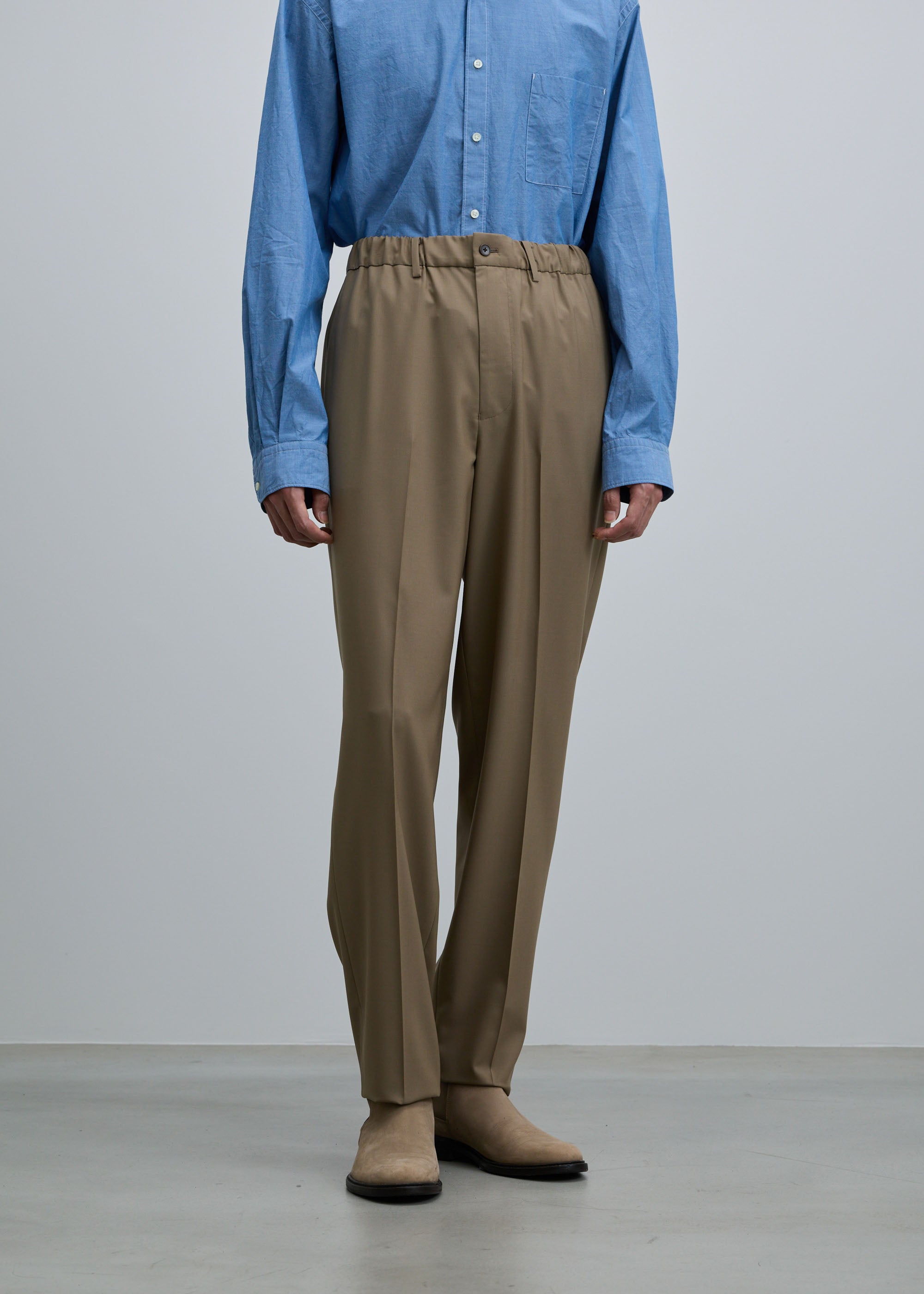 スーパー140ライトウールテーパードパンツ