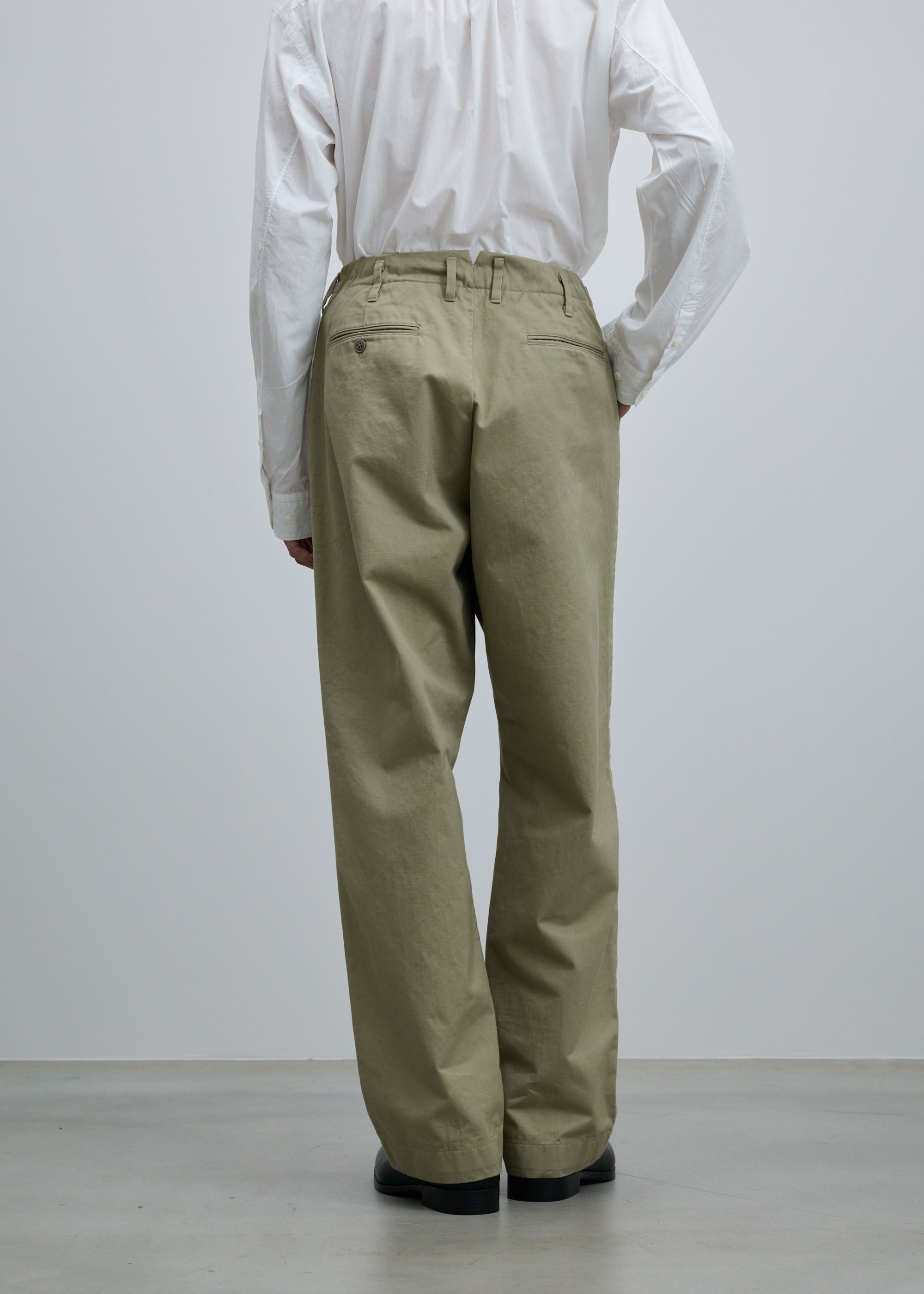 コットンチノパンツ