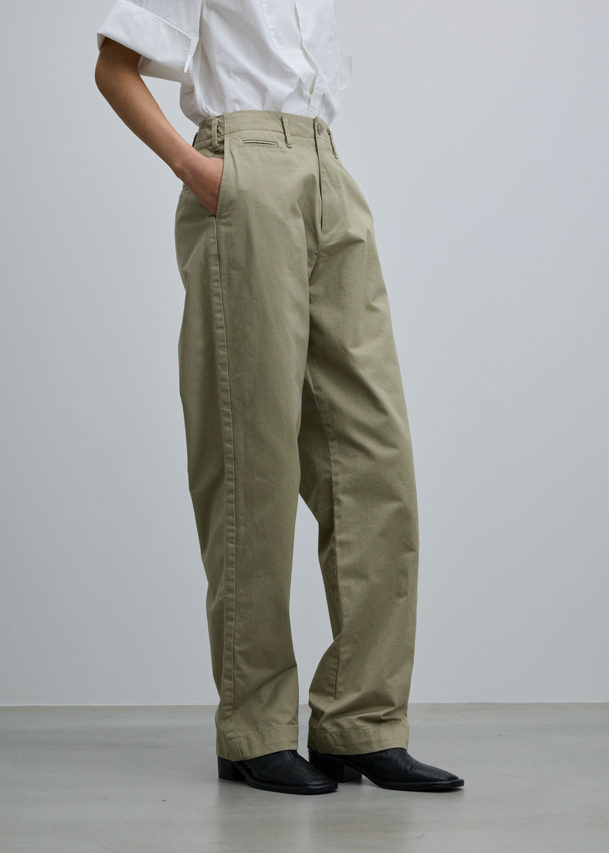 コットンチノパンツ