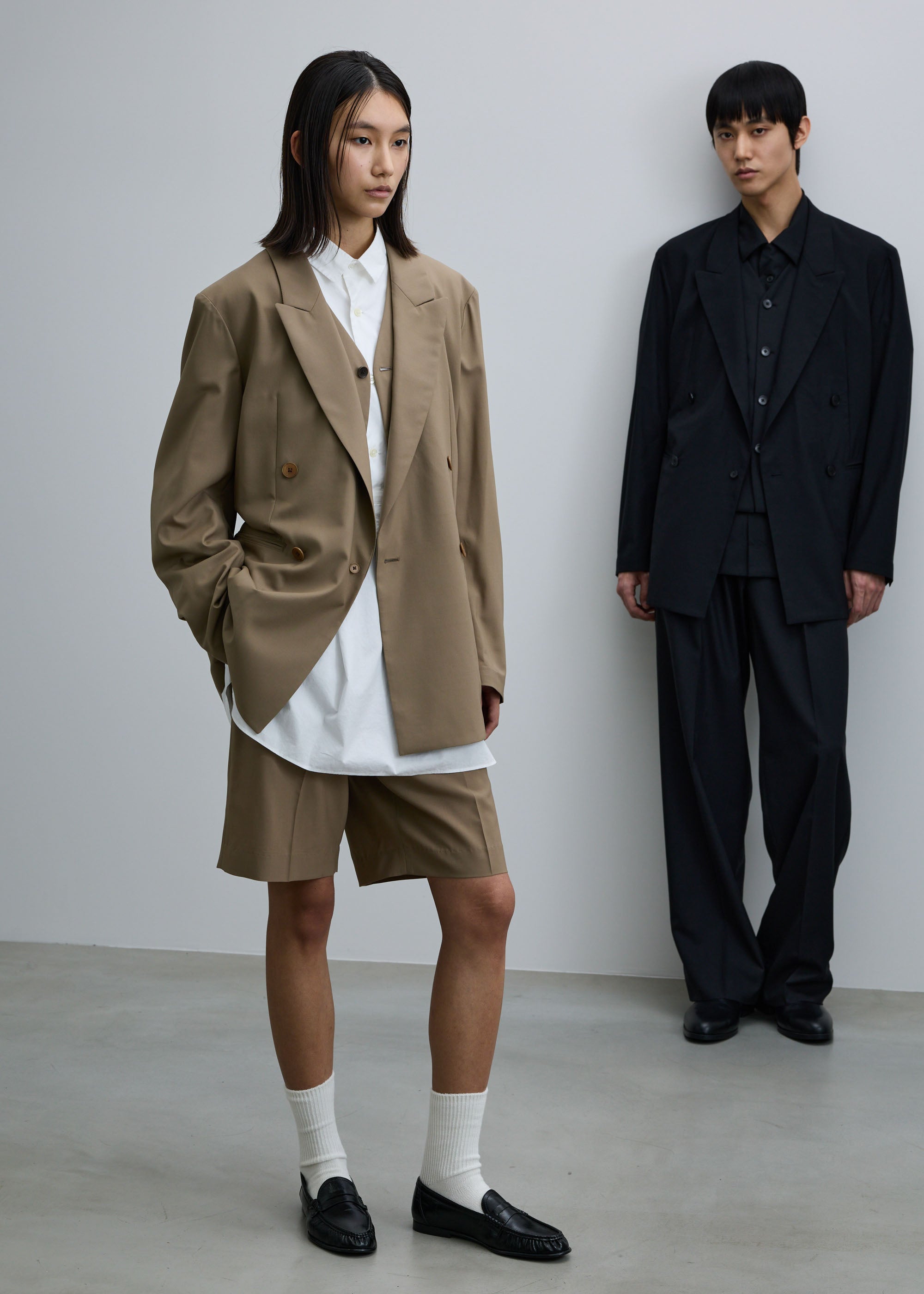 スーパー140ライトウールバミューダパンツ