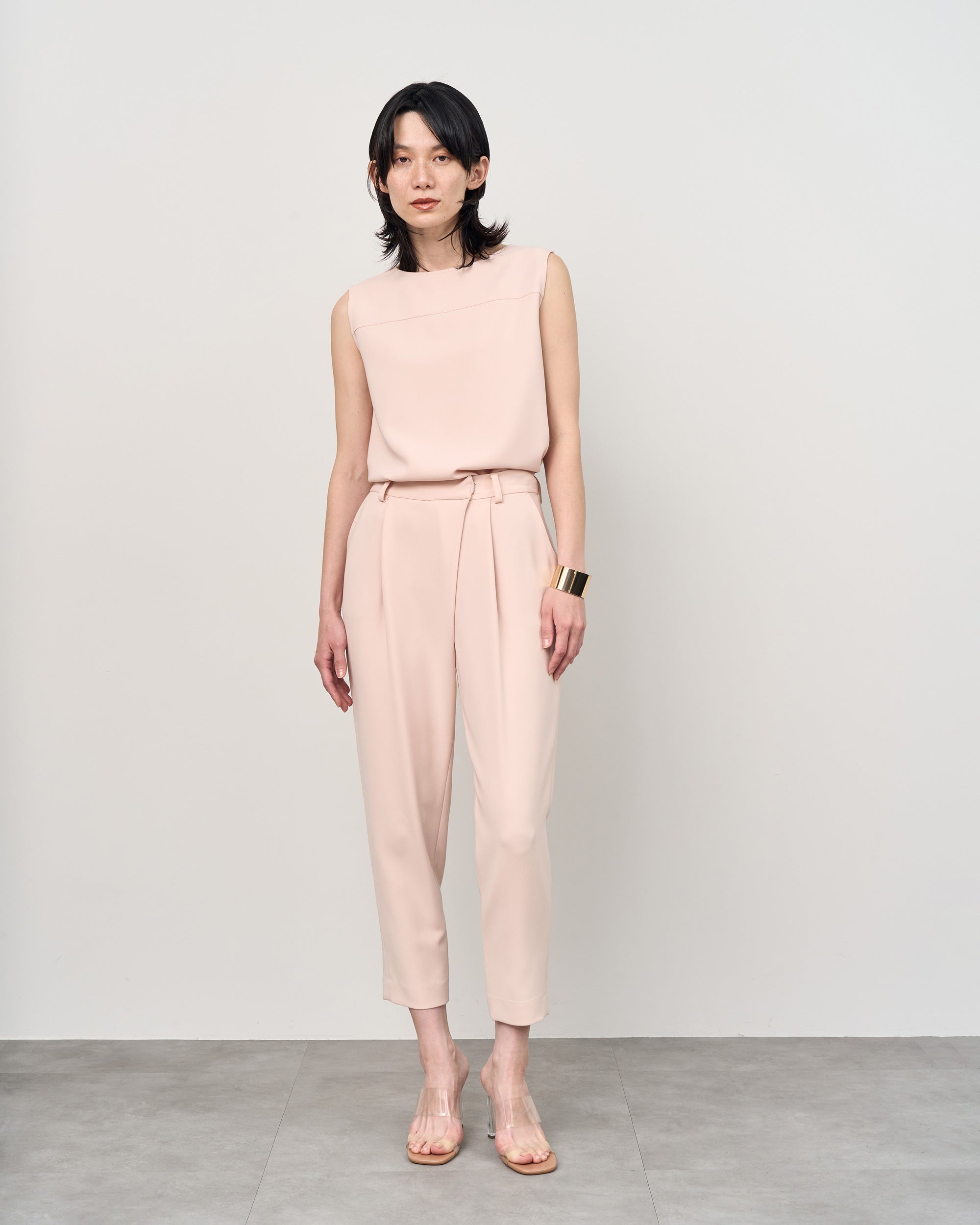 2WAYノースリーブブラウス