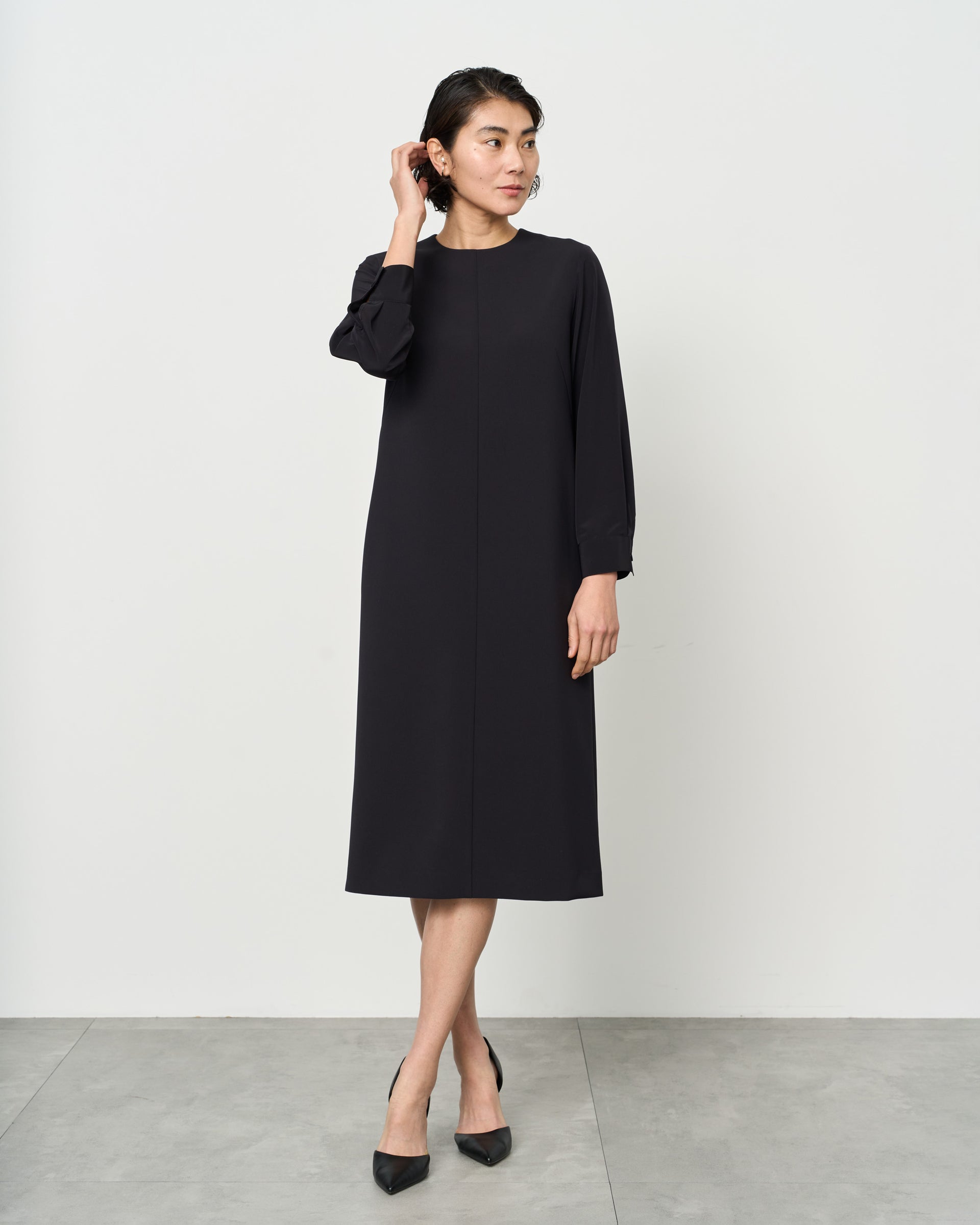 ストレッチファイン袖切替ワンピース - SOÉJU online store｜上質な 