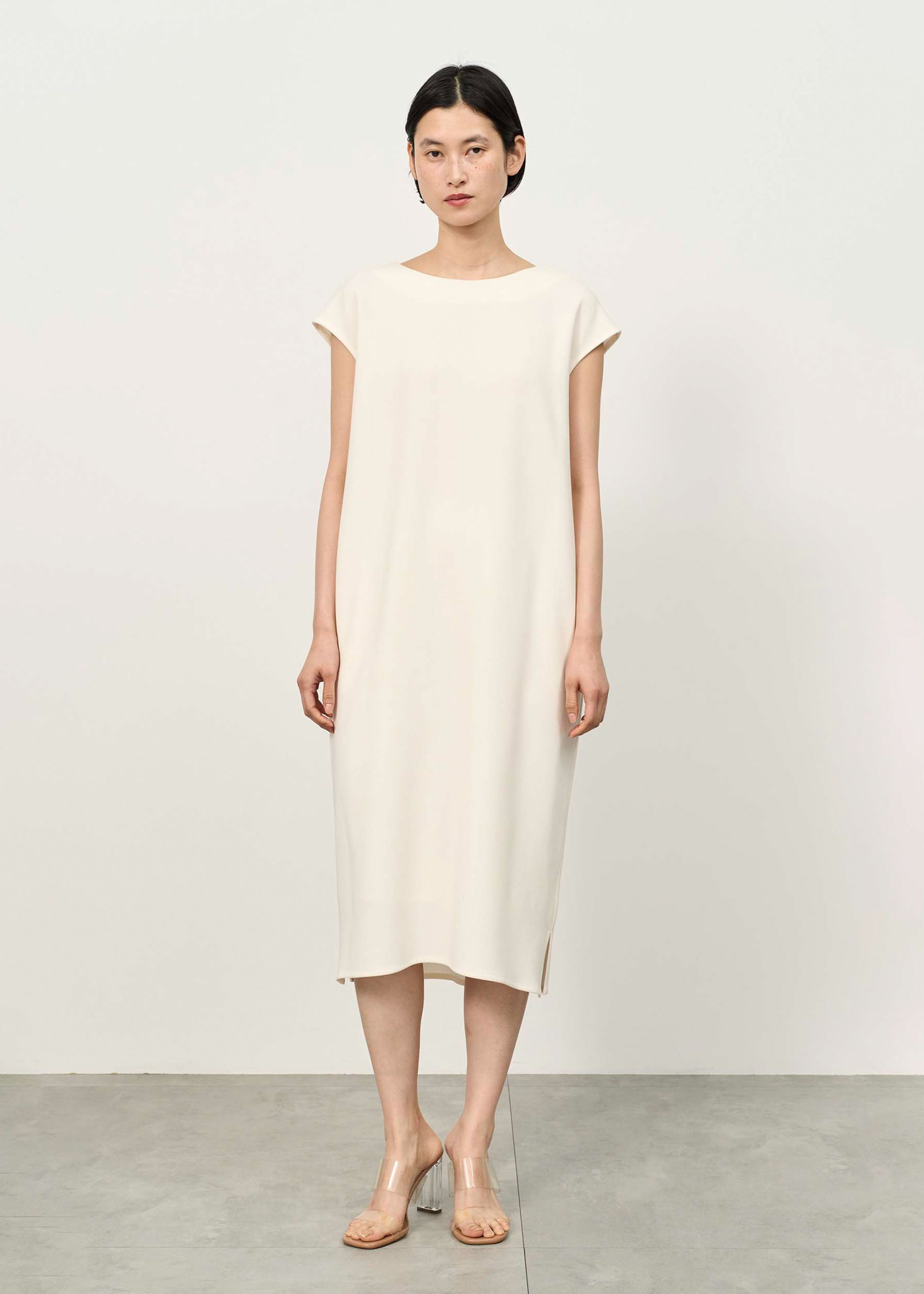 2WAYワンピース - SOÉJU online store｜上質な大人の女性のための