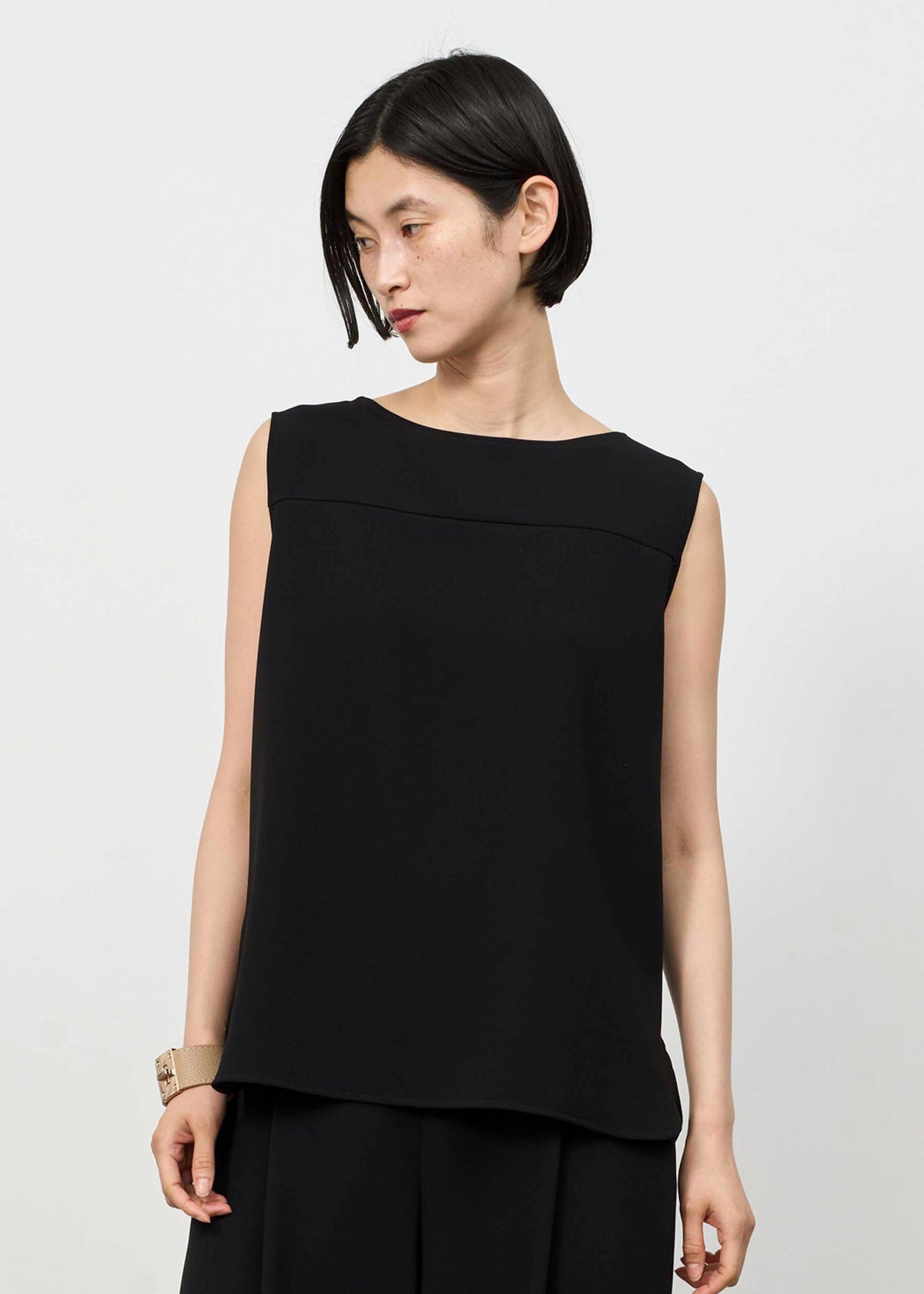 2WAYノースリーブブラウス - SOÉJU online store｜上質な大人の女性の 