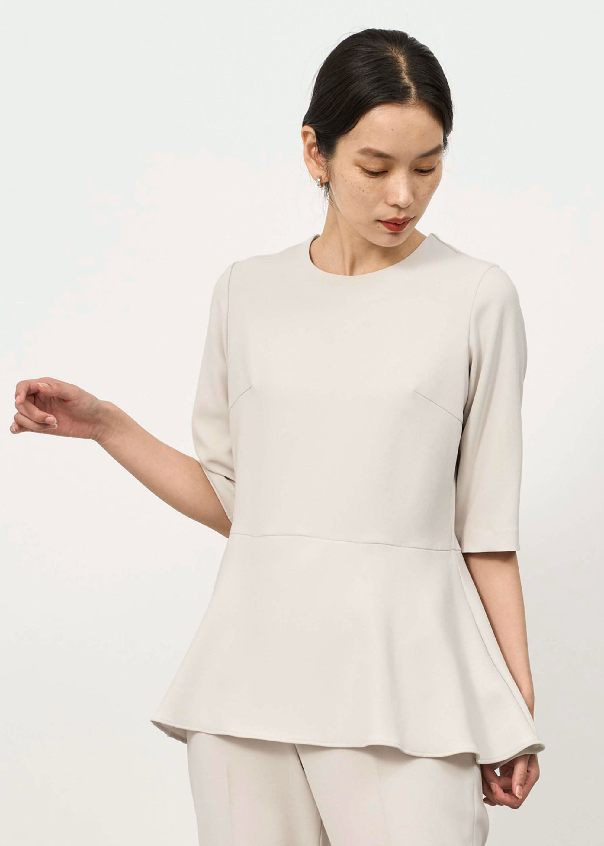 モデル:174cm サイズ:S