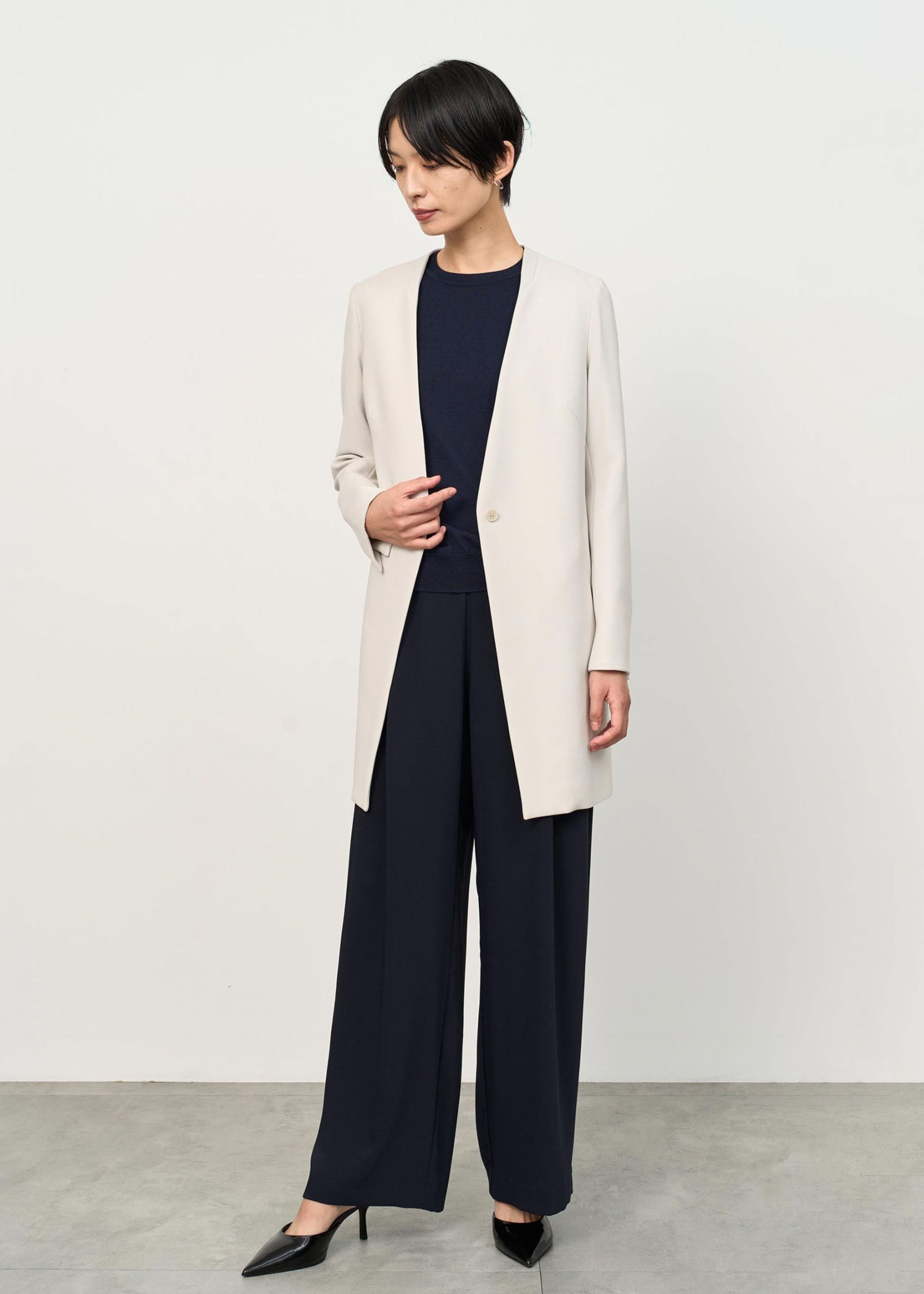 ロングノーカラージャケット