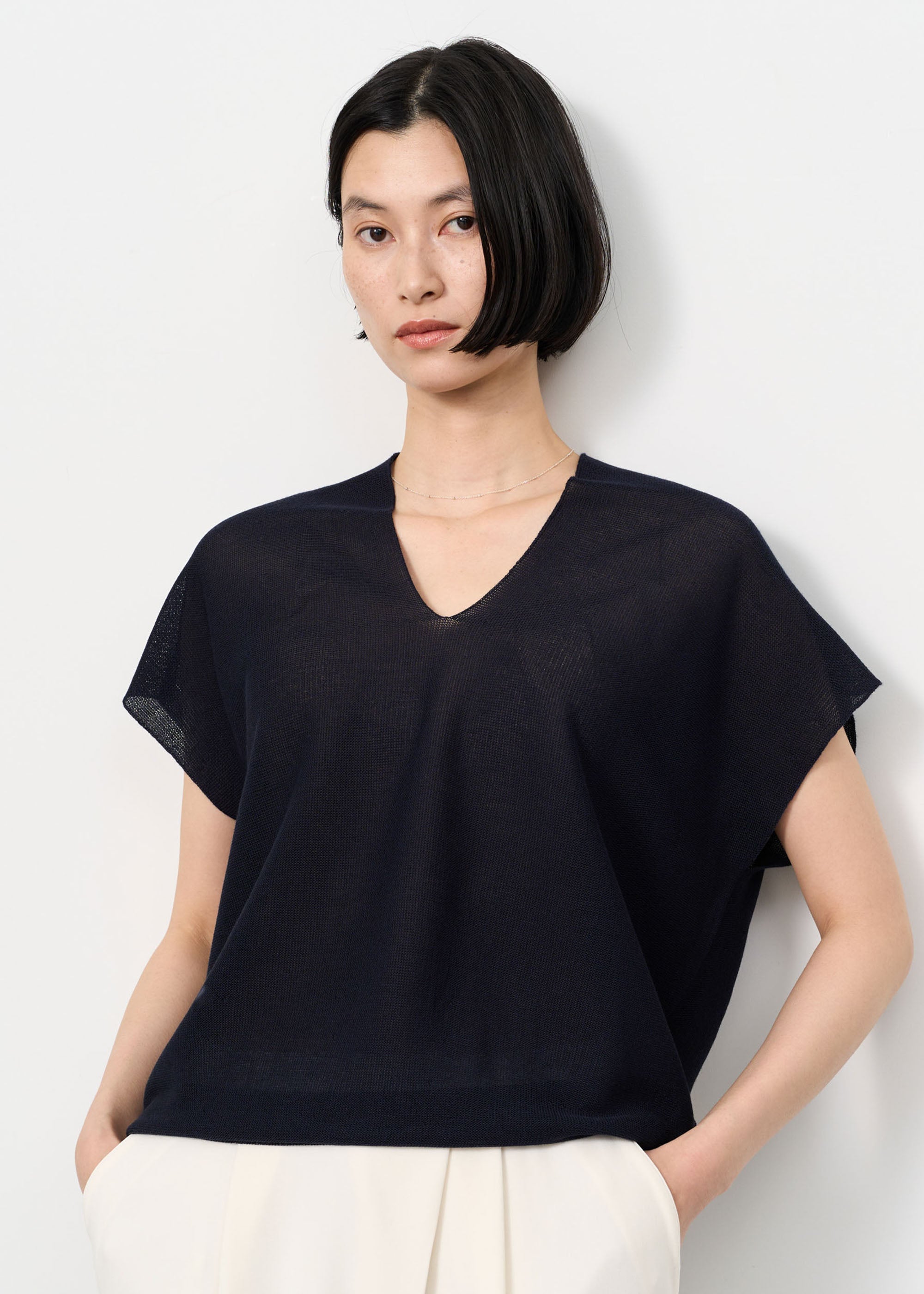 未使用(試着のみ) - SOÉJU(ソージュ) ショートスリーブコクーンブラウス (黒 M) ショートスリーブコクーンブラウス - SOÉJU online store｜上質な大人