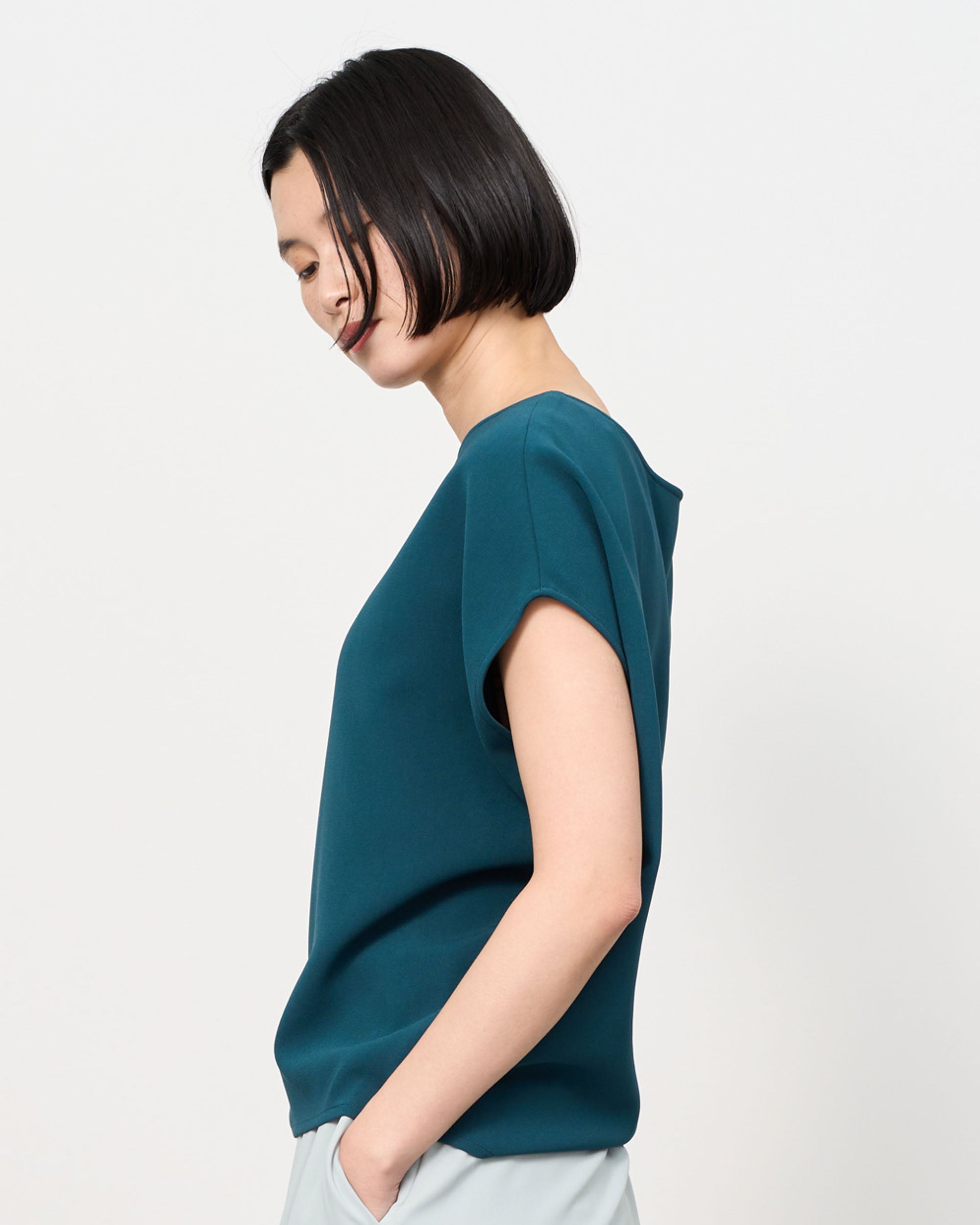 ショートスリーブコクーンブラウス