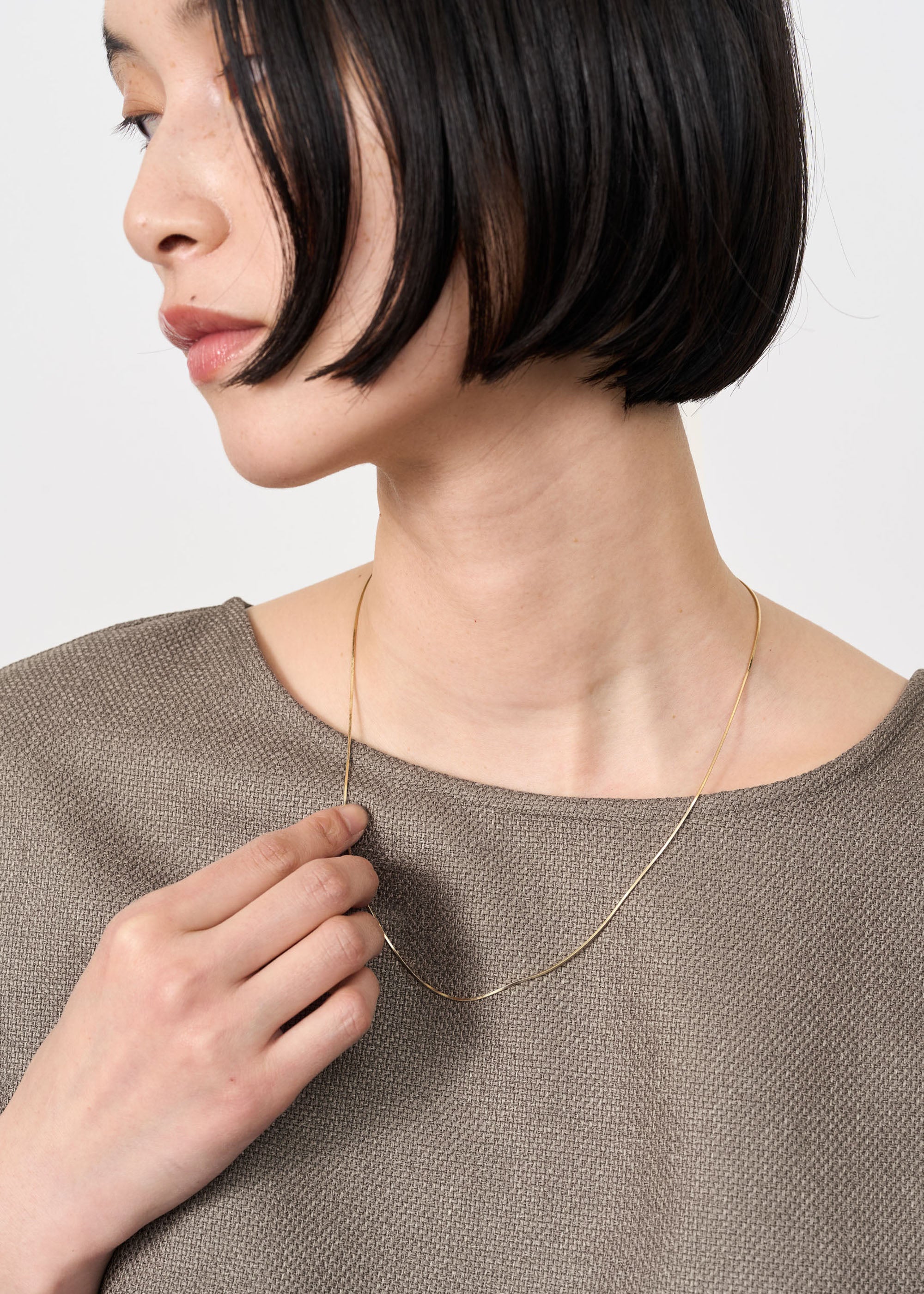 角スネークチェーンネックレス