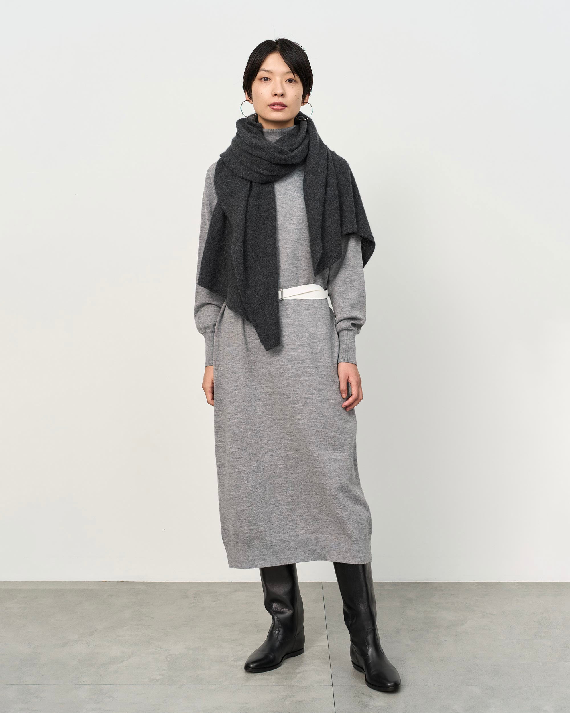 ウール混ニットワンピース