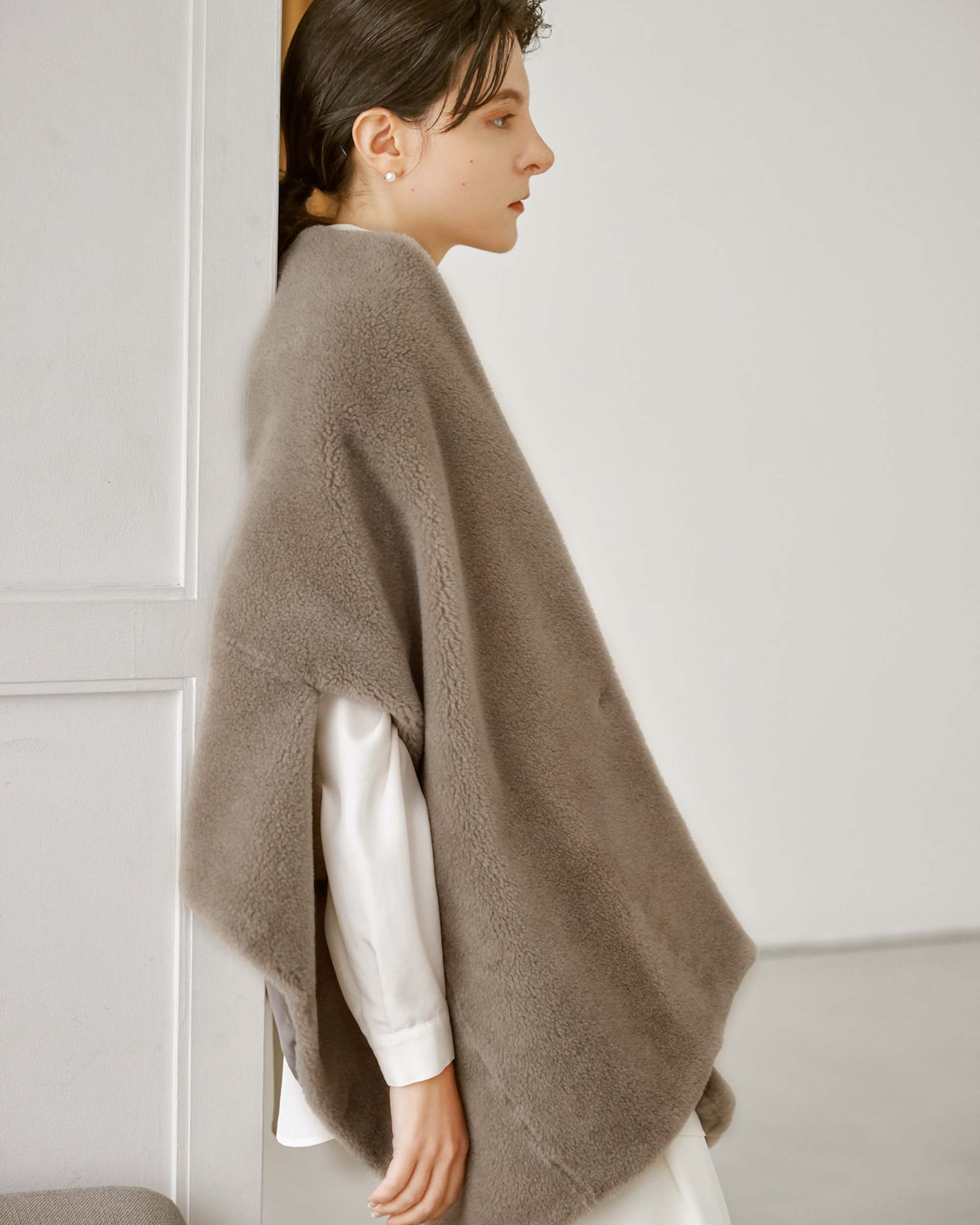 ウールボアケープ - SOÉJU online store｜上質な大人の女性のためのコート 