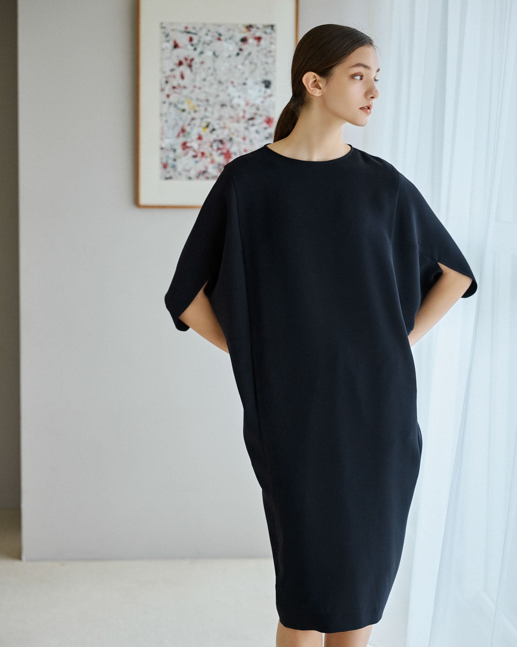 ライトクロスコクーンシルエットワンピース - SOÉJU online