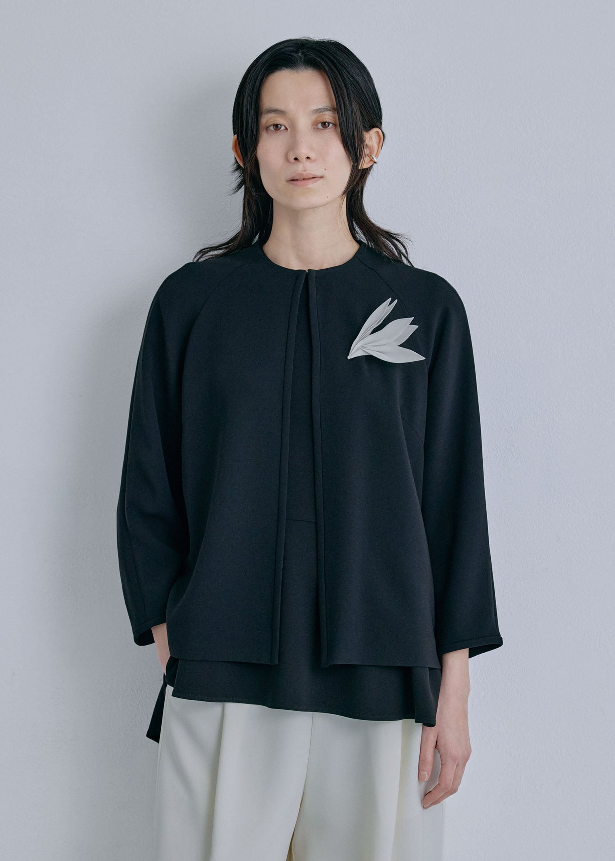 【未使用品】SHARE SPIRIT コサージュ リーフコサージュ - SOÉJU online store｜上質な大人の女性のための