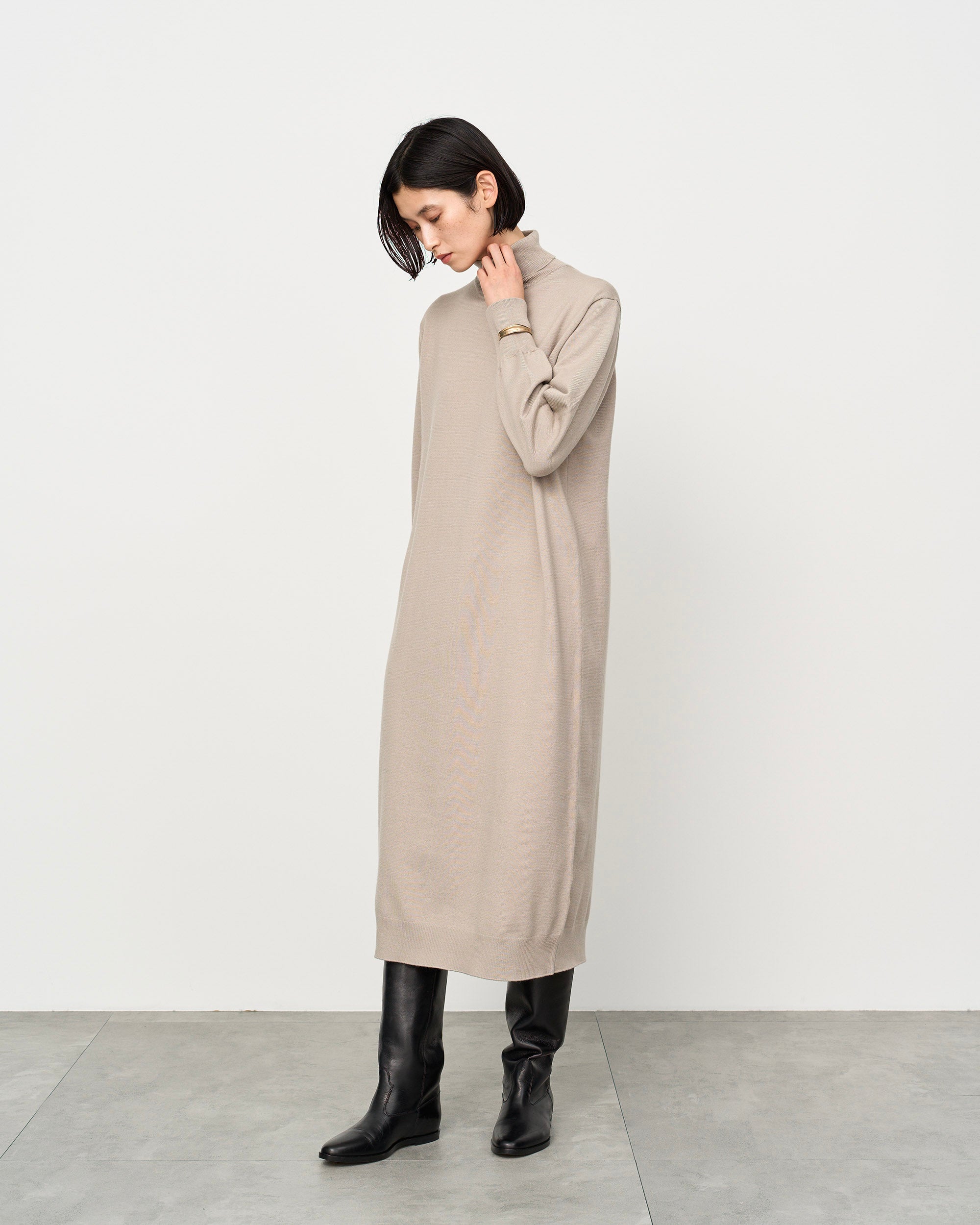 ウール混ニットワンピース - SOÉJU online store｜上質な大人の女性の