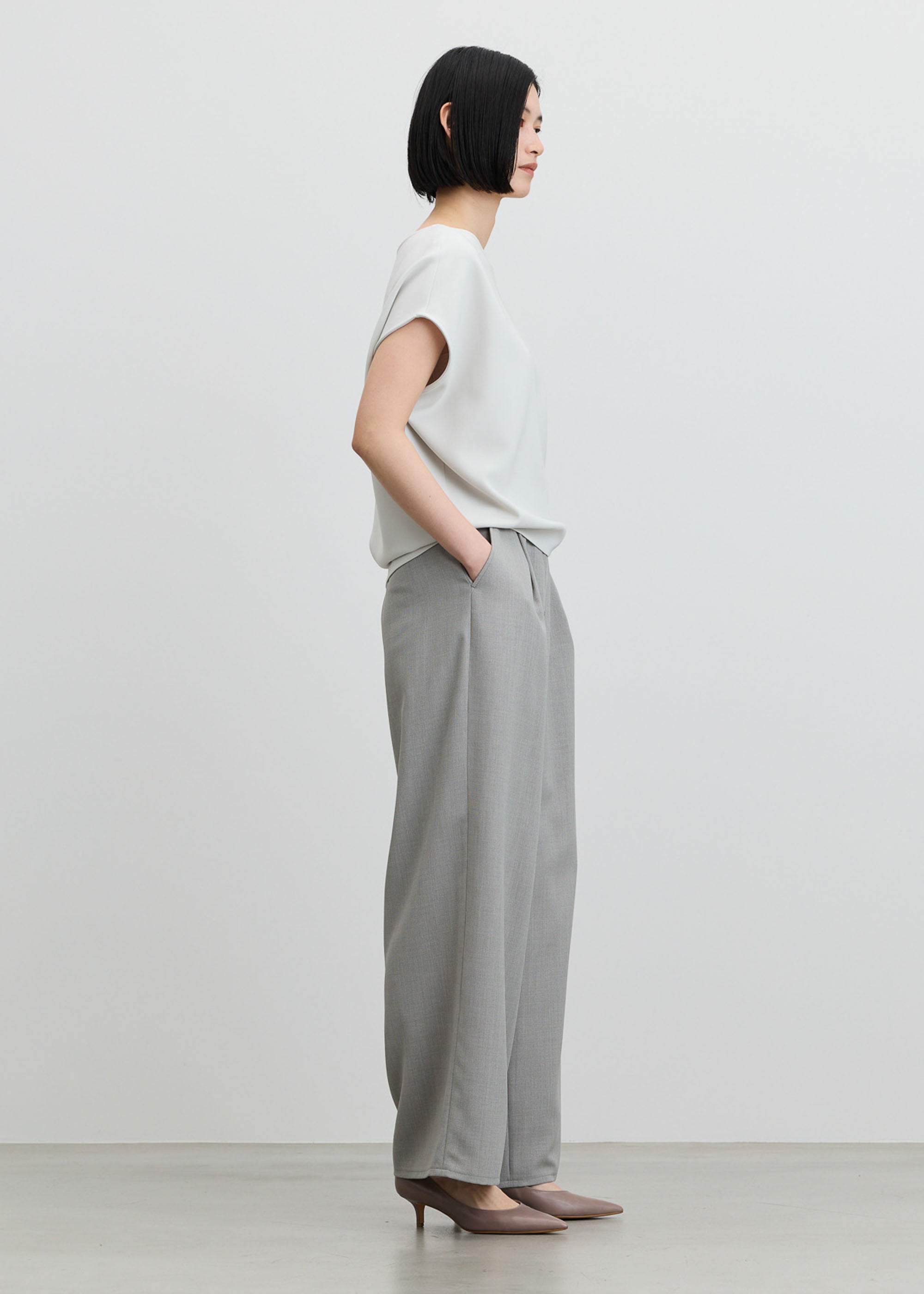 リネンライクタックワイドパンツ