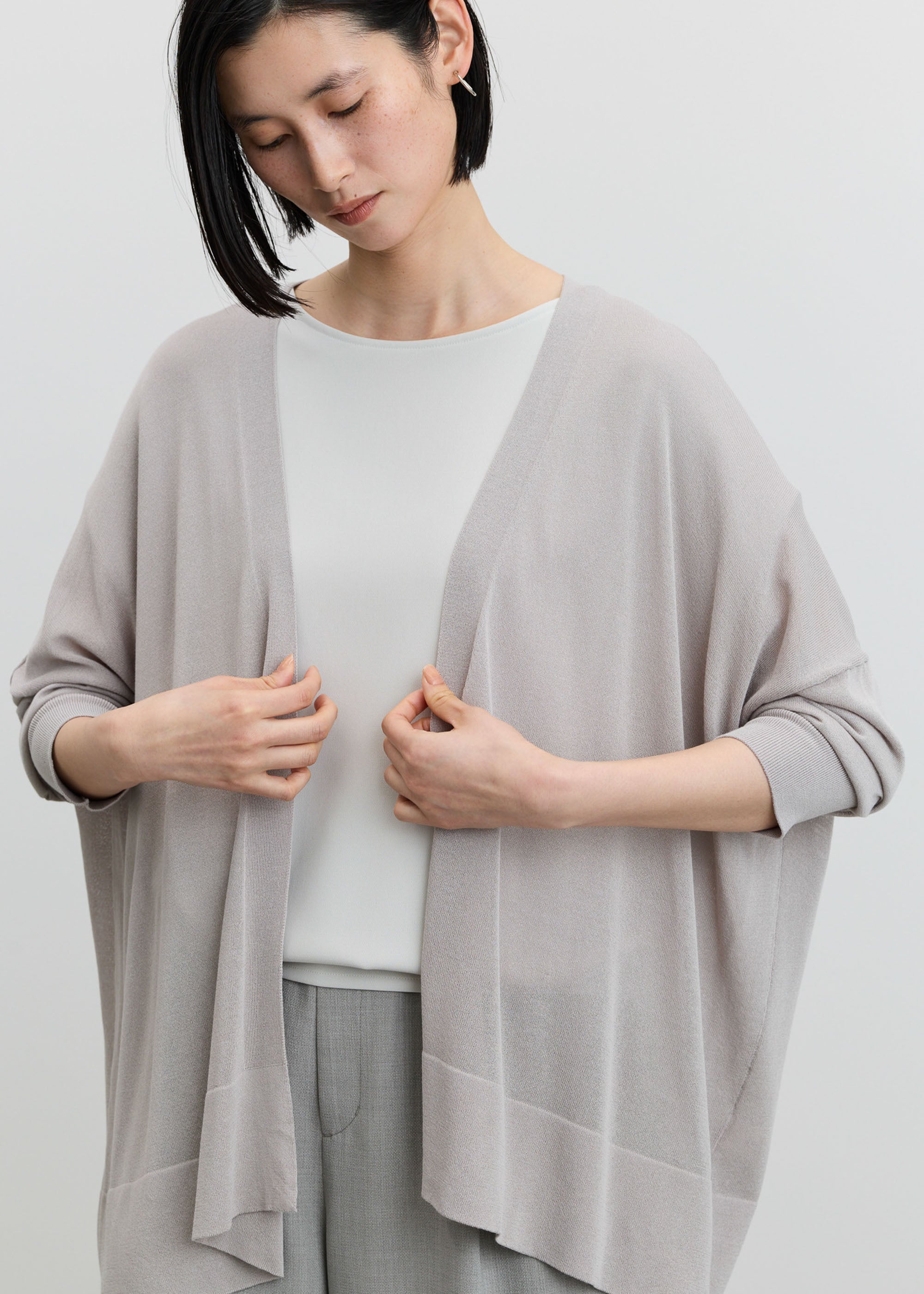 ソージュ　SOEJU シアーカーディガン　フリーサイズ シアードレープカーディガン - SOÉJU online store｜上質な大人の女性
