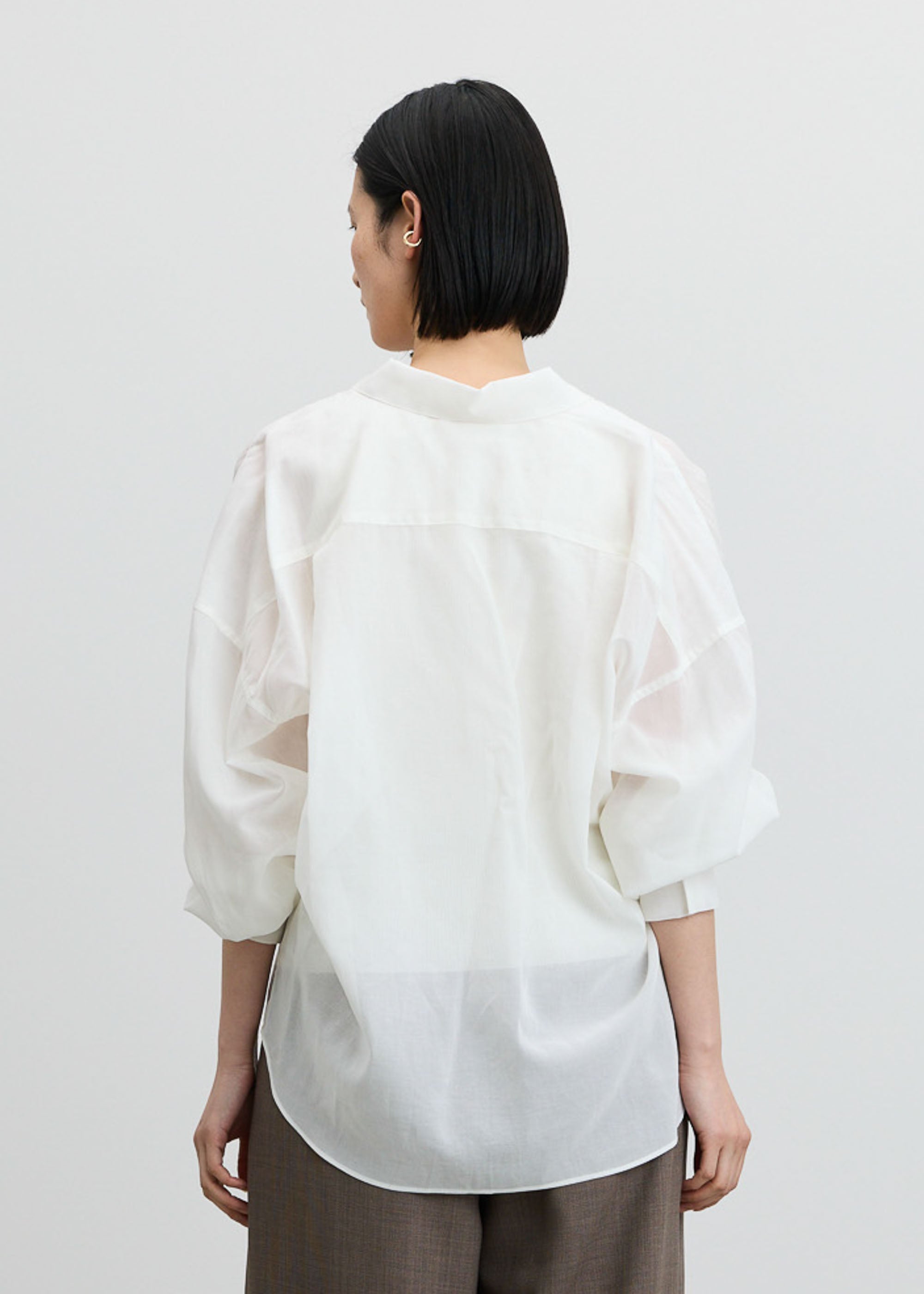 オーガニックコットンシアーシャツ