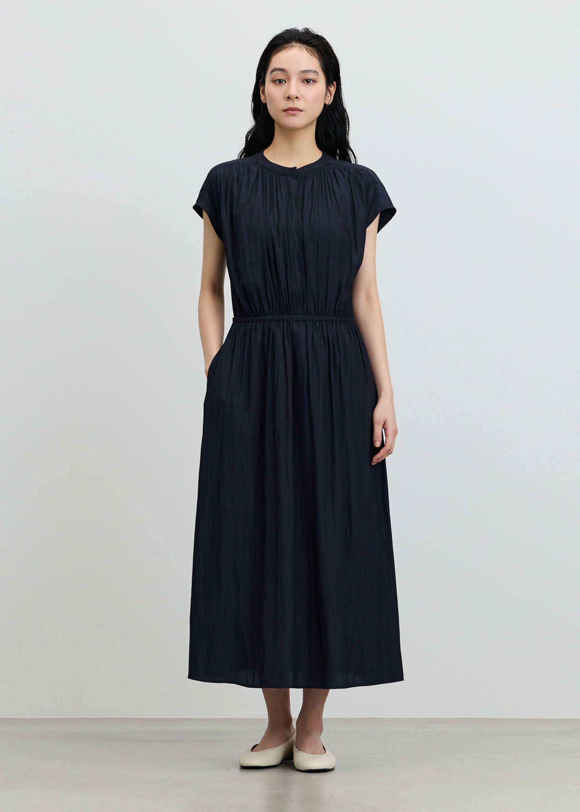 極美良品 デサントJrワンピース サイズ 150 デシンギャザーワンピース - SOÉJU online store｜上質な大人の女性の