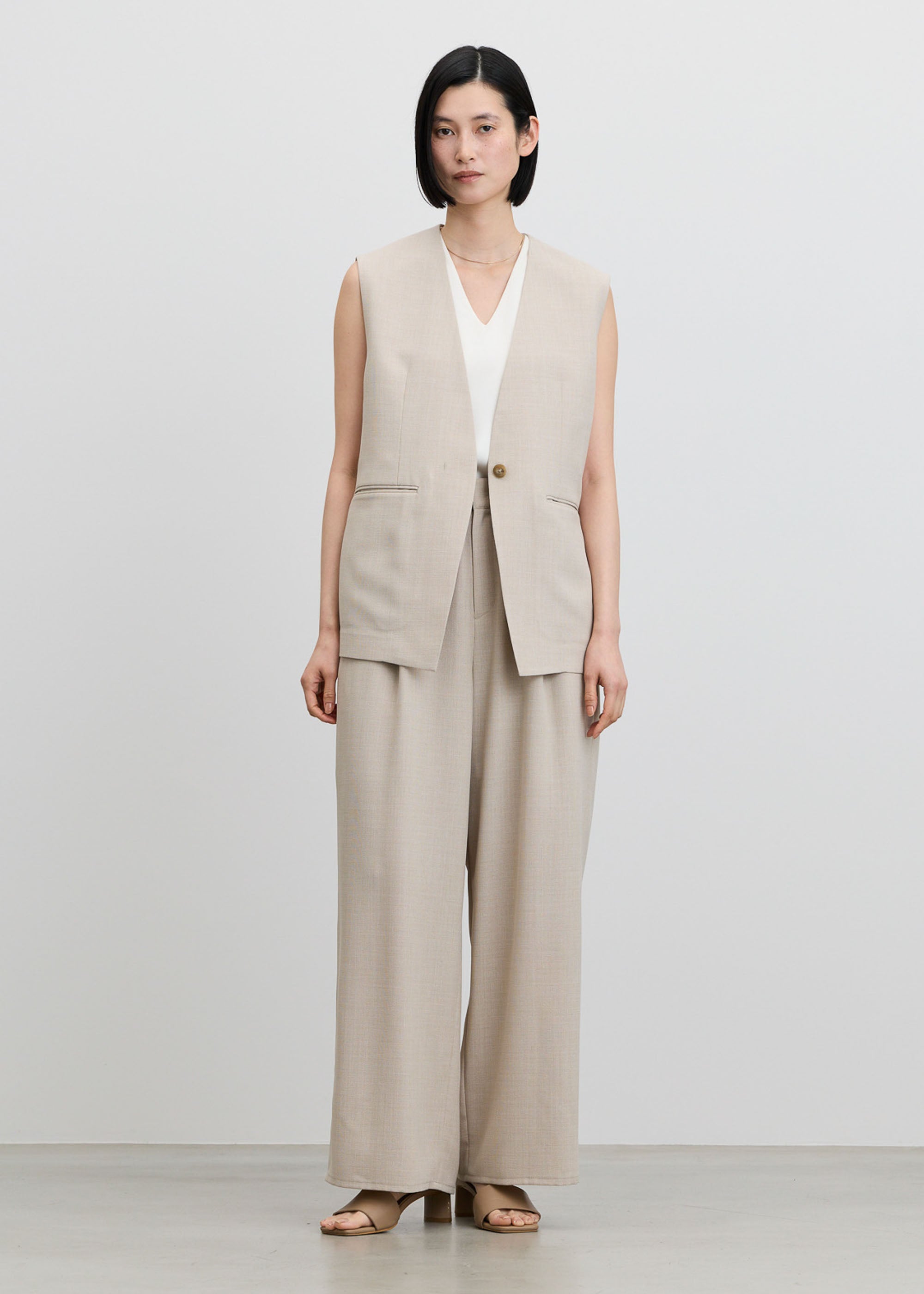 リネンライクノーカラージレ