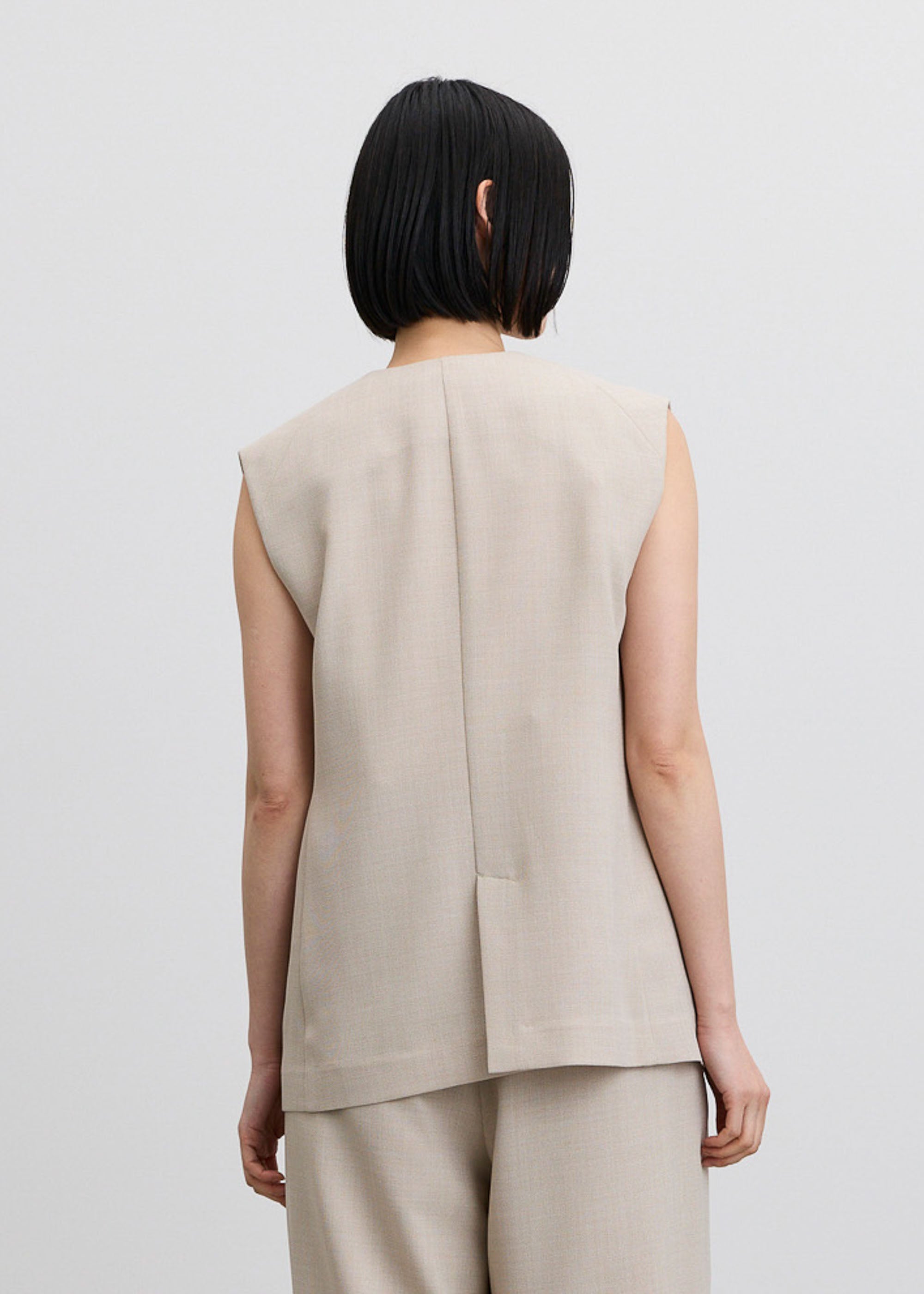 リネンライクノーカラージレ