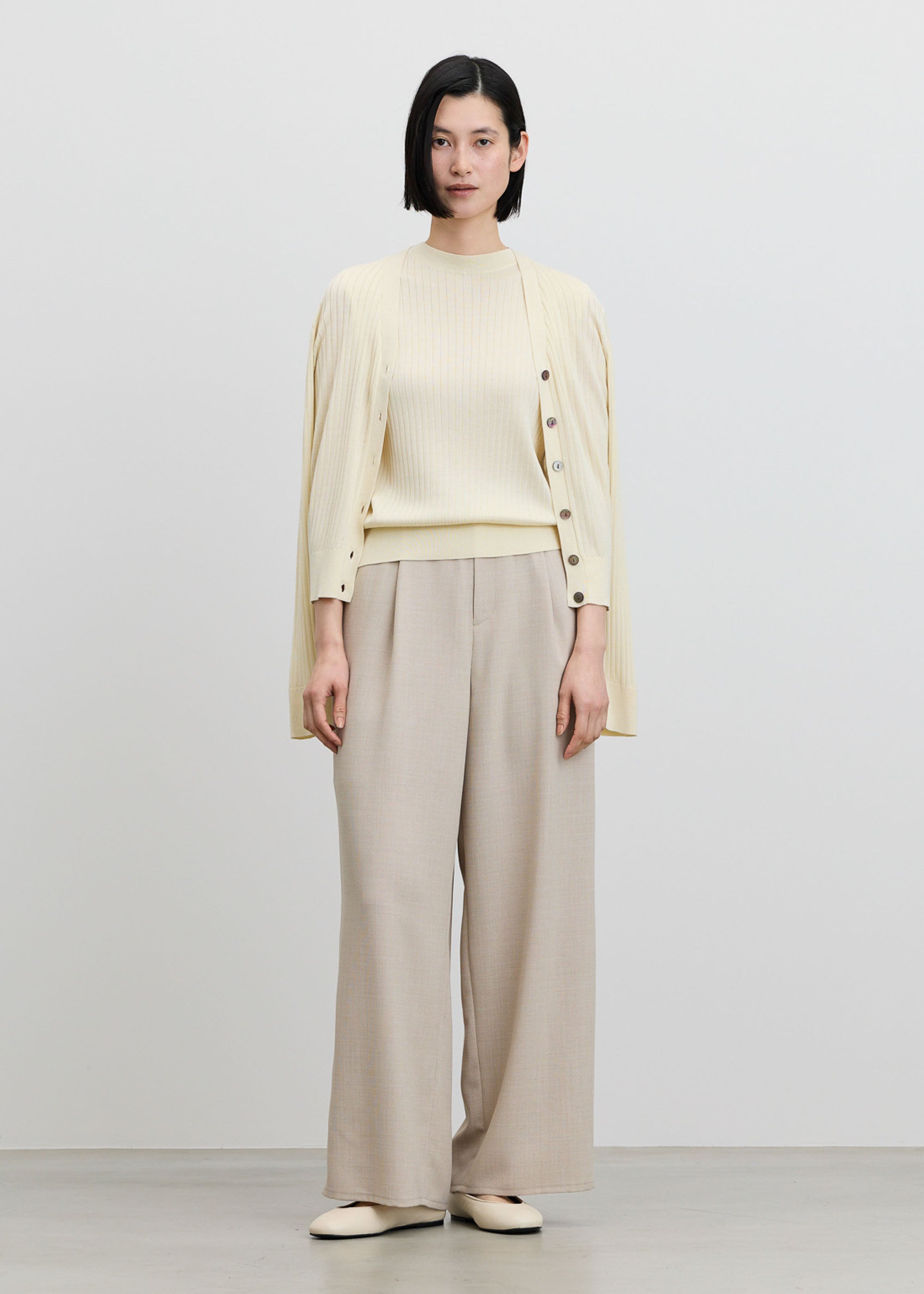 モデル:170cm サイズ:M