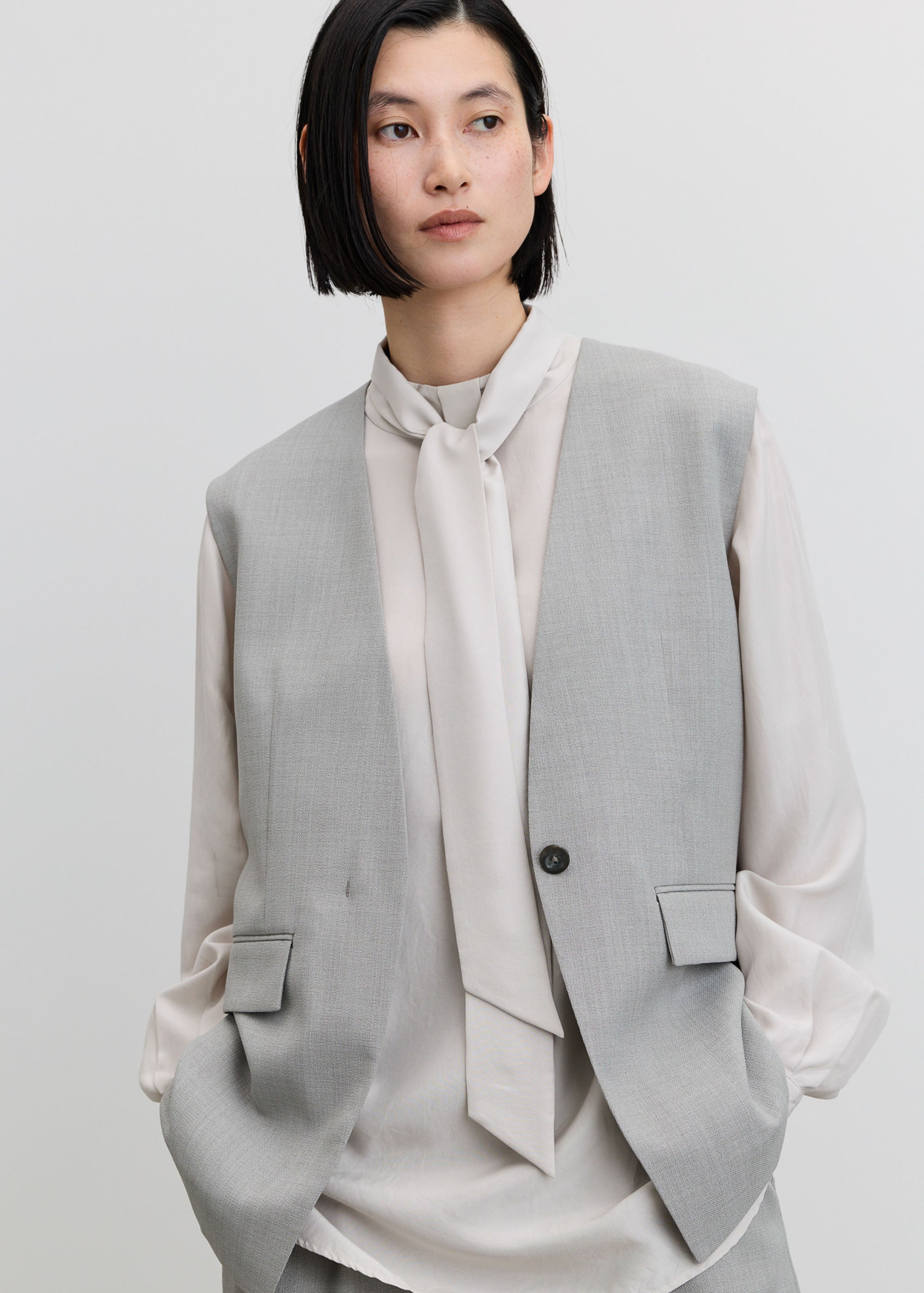 ソージュ　ジレ ウールライクロングジレ - SOÉJU online store｜上質な大人の女性の