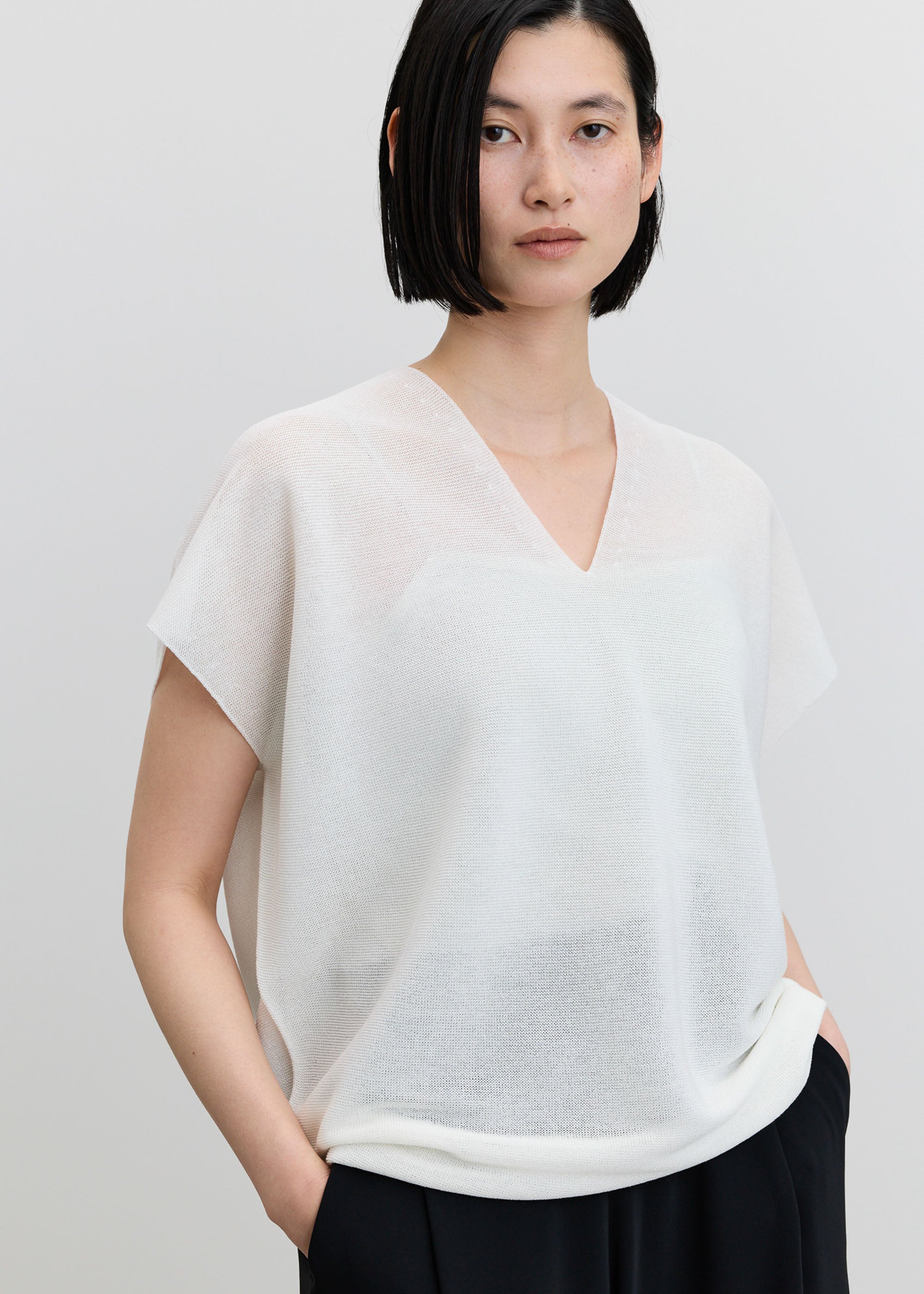 モデル:170cm サイズ:M