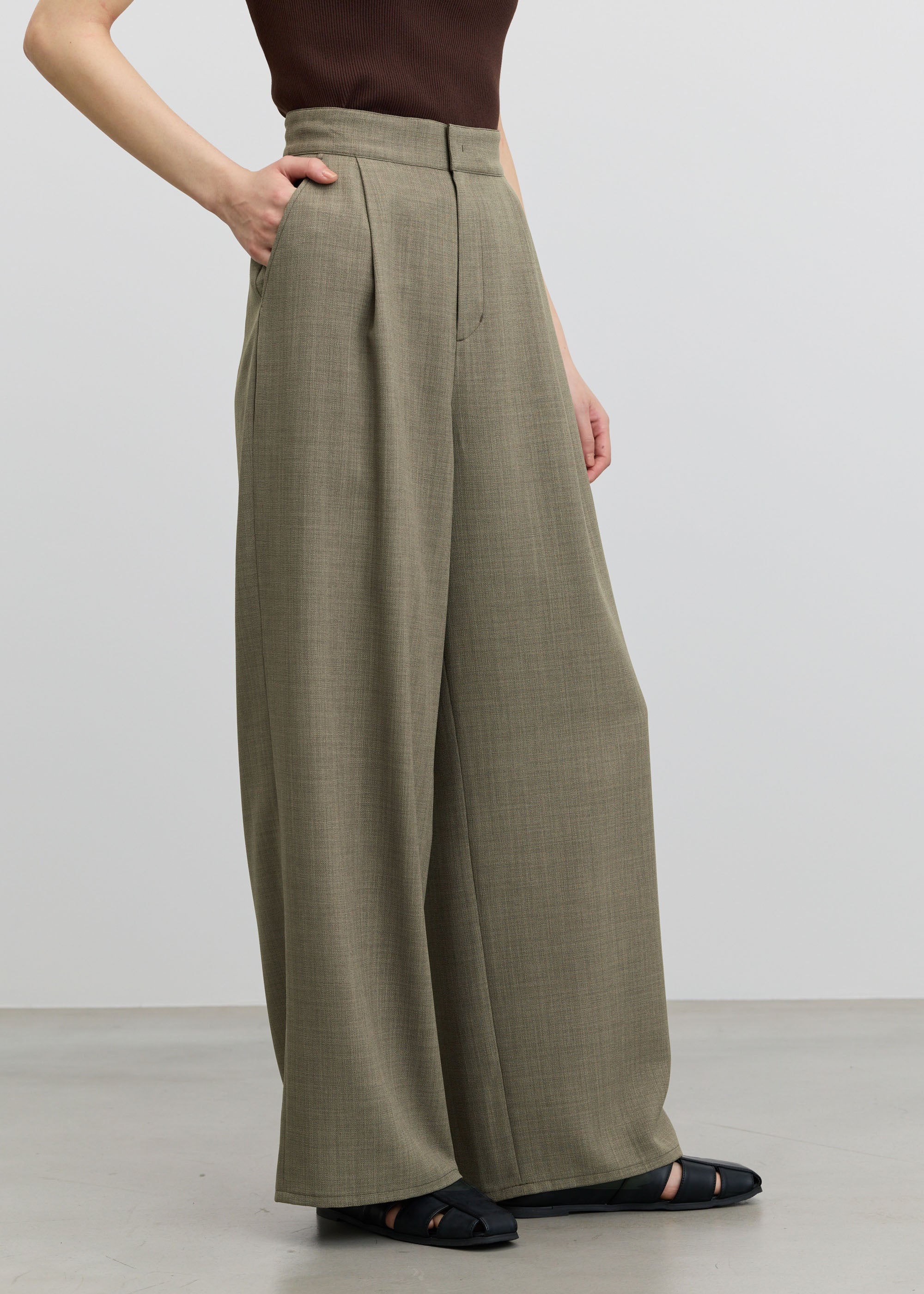 リネンライクタックワイドパンツ