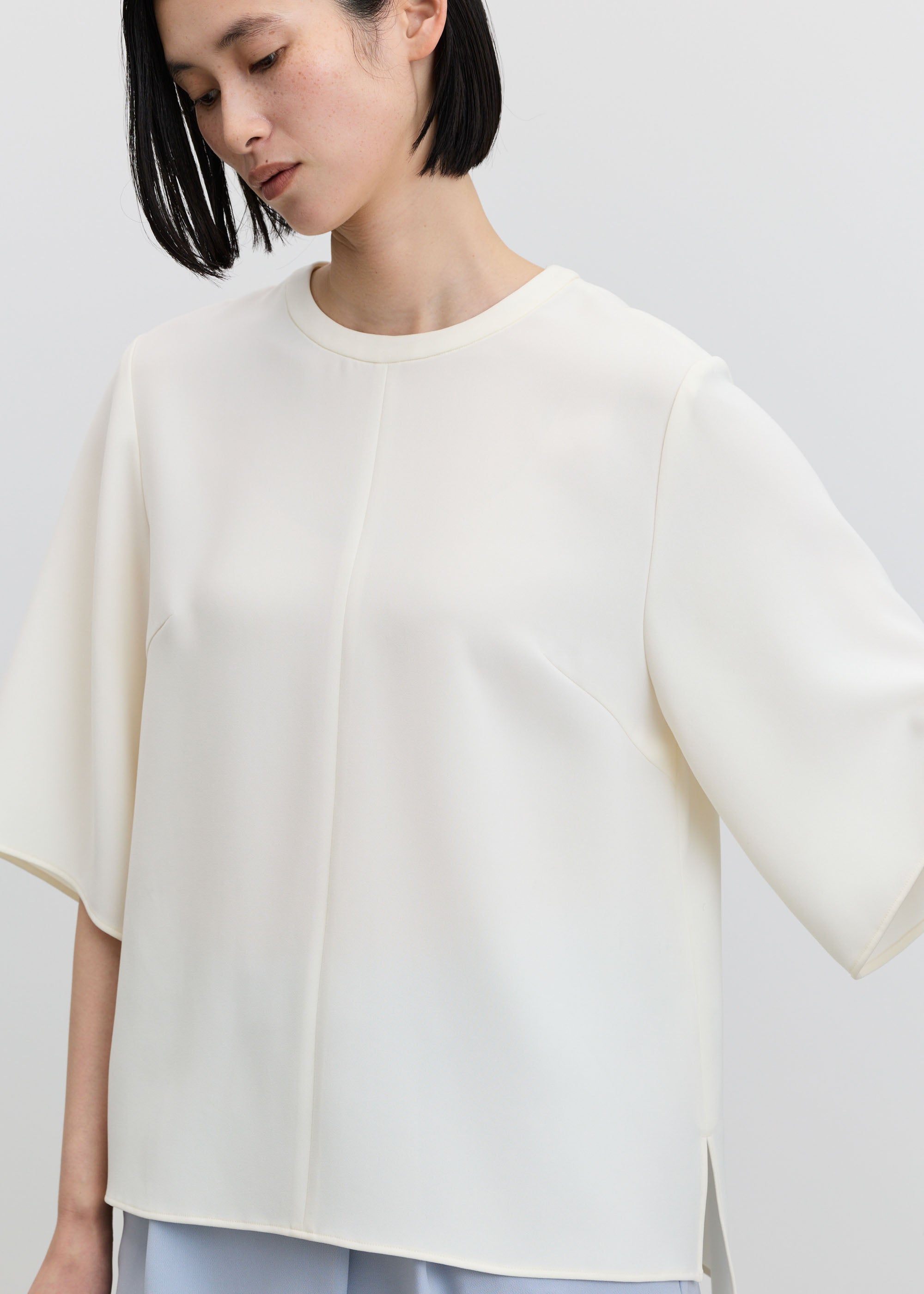 モデル:170cm サイズ:M