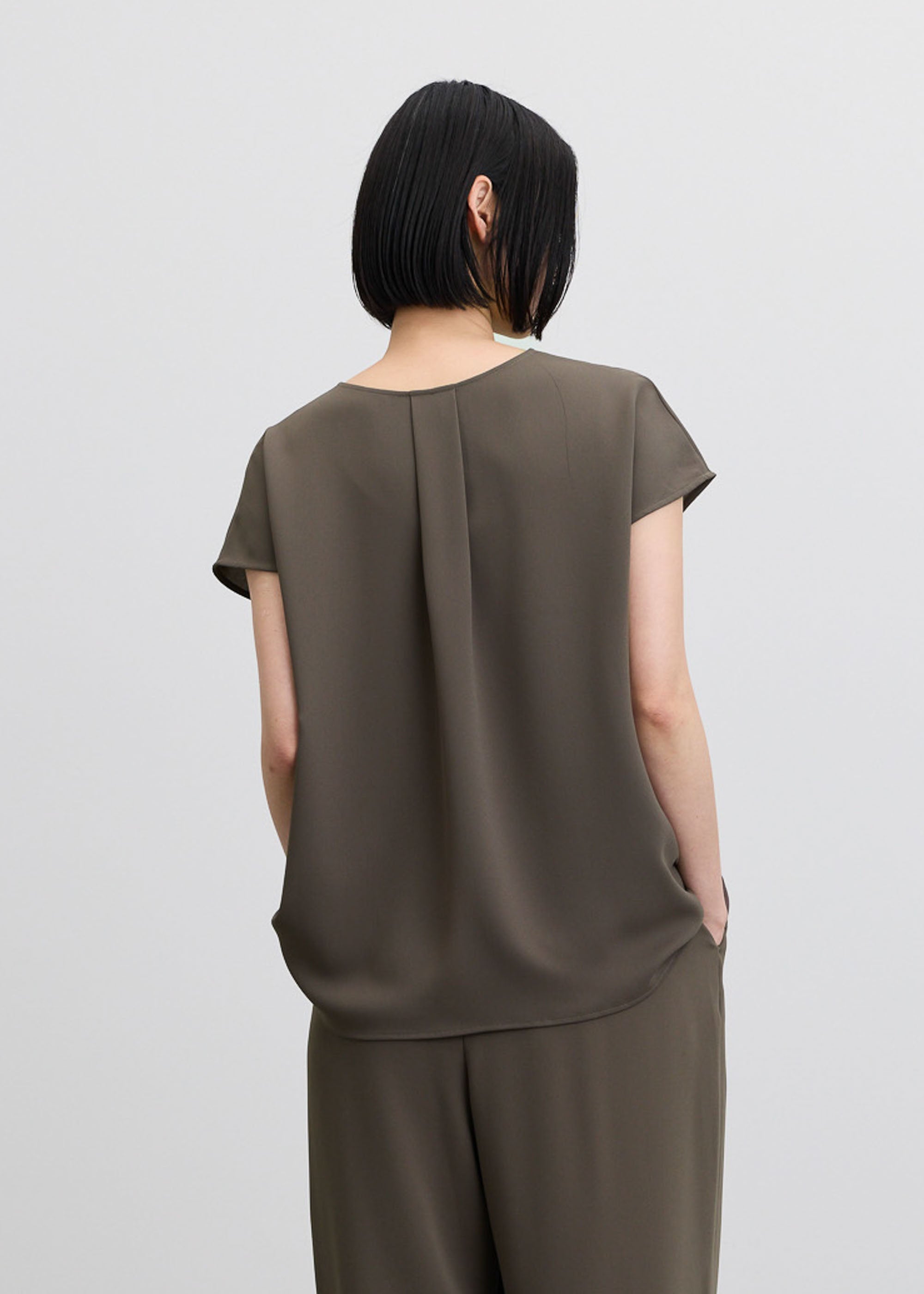 エアリージョーゼットショートスリーブブラウス - SOÉJU online store