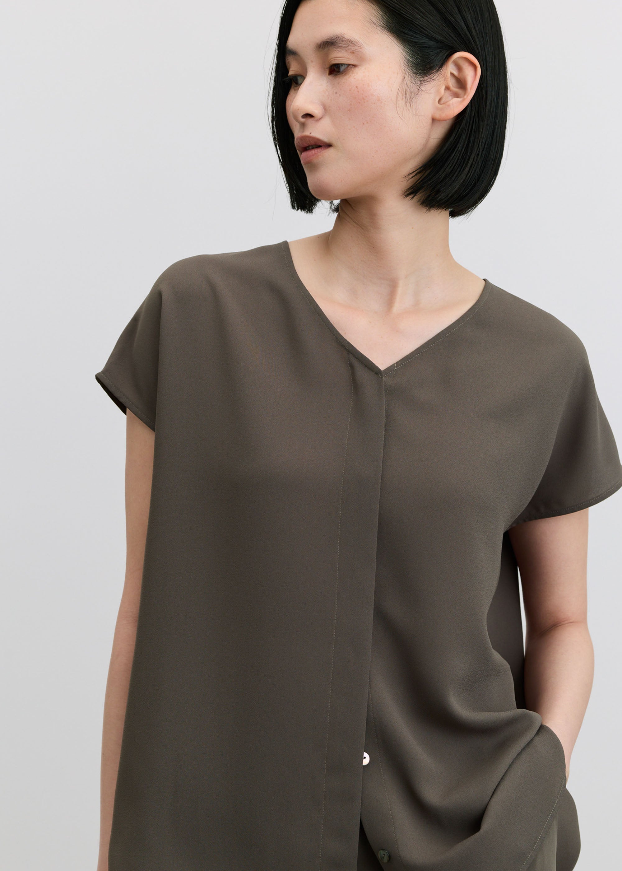 モデル:170cm サイズ:M