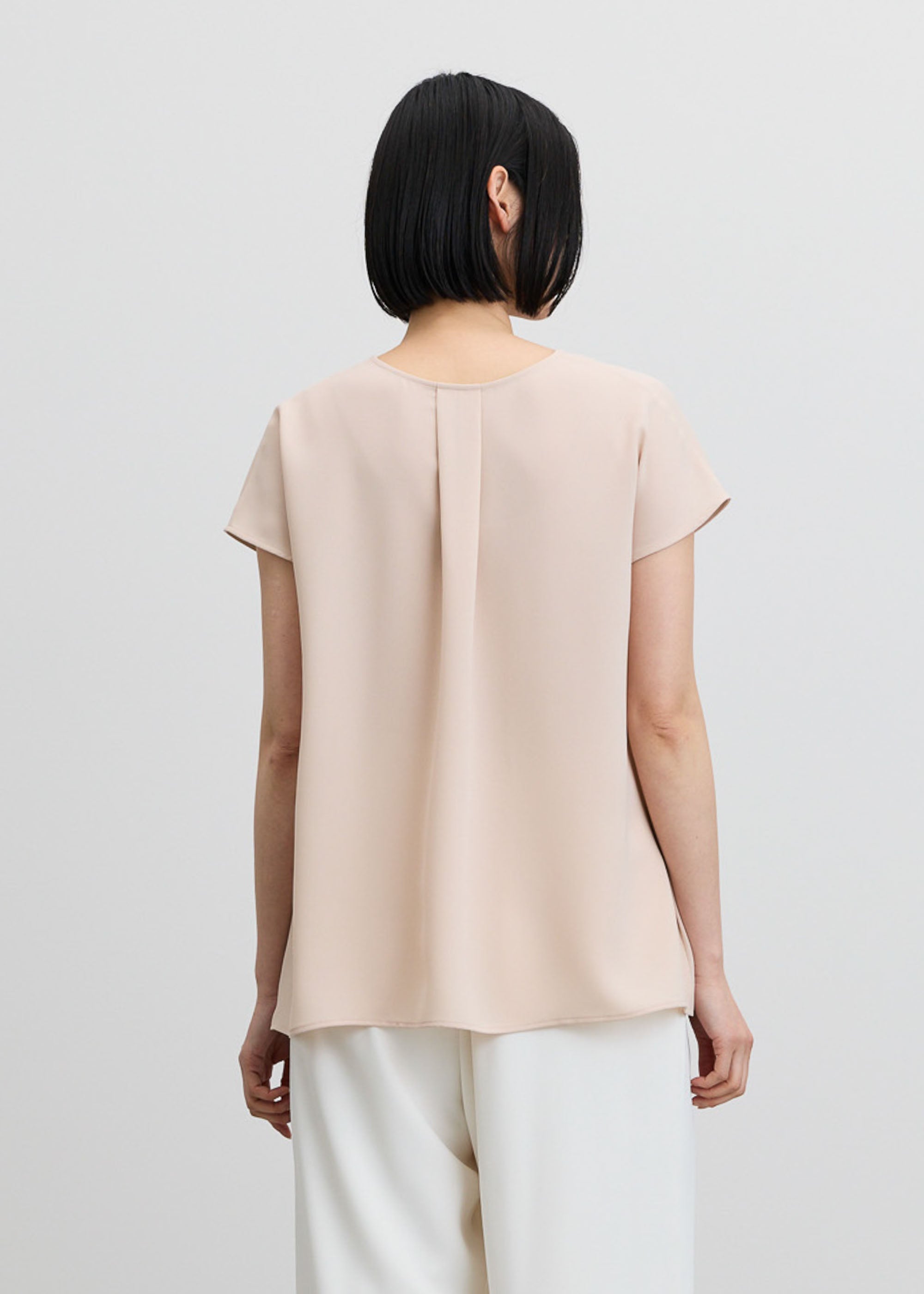 エアリージョーゼットショートスリーブブラウス