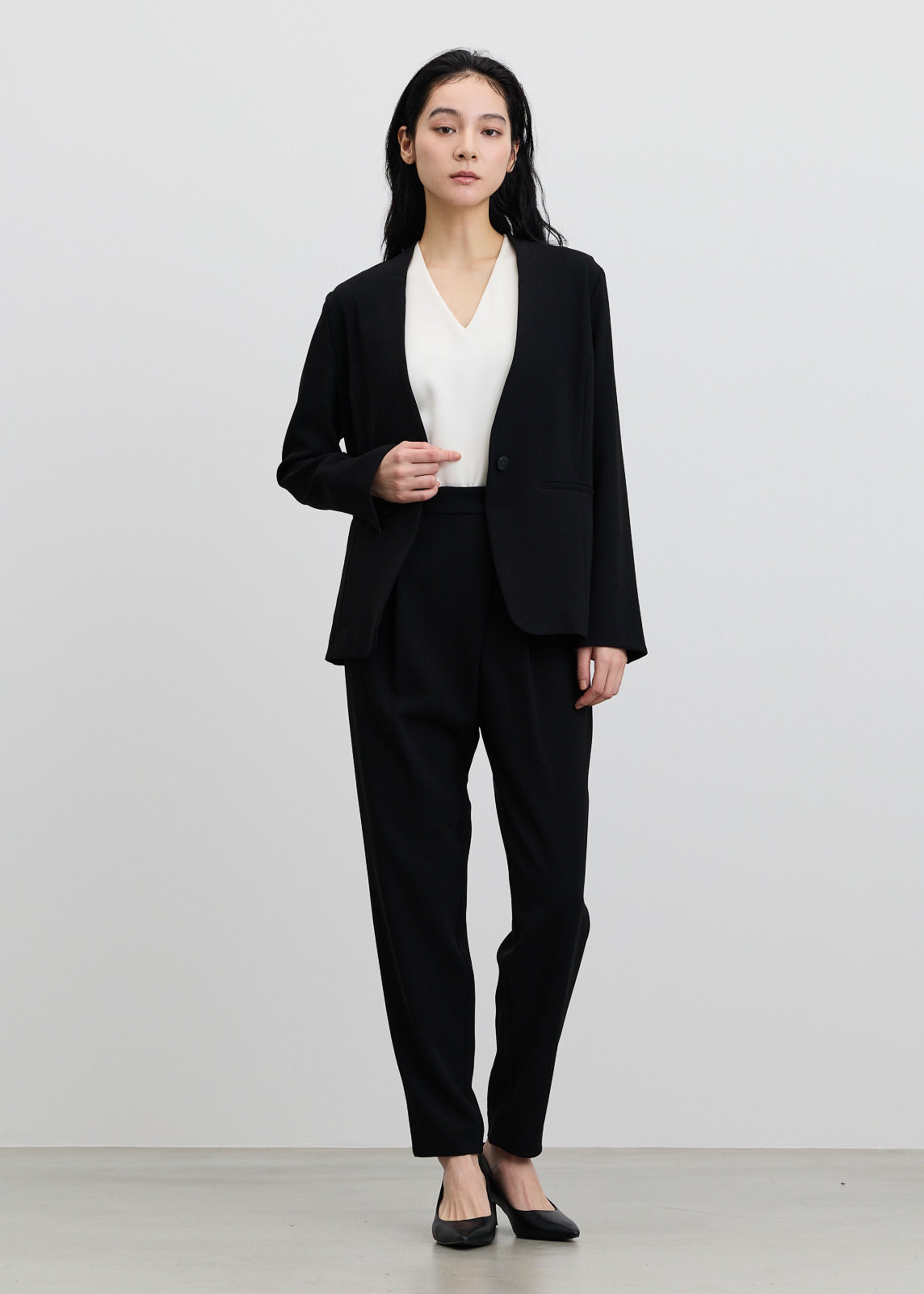 ３点まとめて　新品タグ付き　ソージュ soeju vネックノースリーブブラウス サテンVネックノースリーブブラウス - SOÉJU online store｜上質な大人