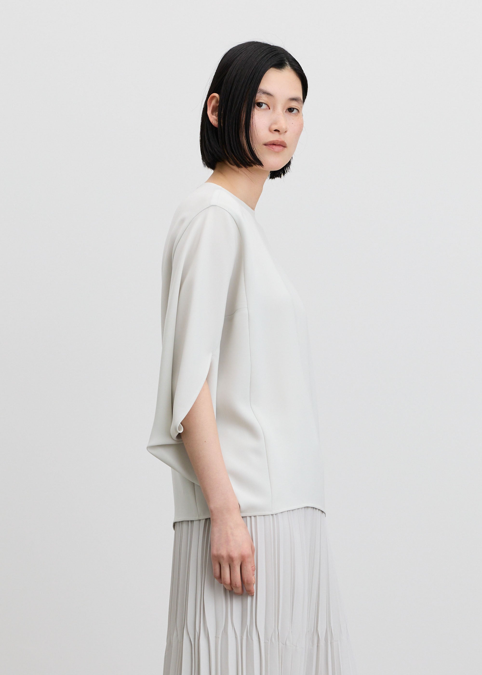 ライトクロスコクーンシルエットブラウス