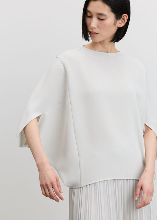 モデル:170cm サイズ:M