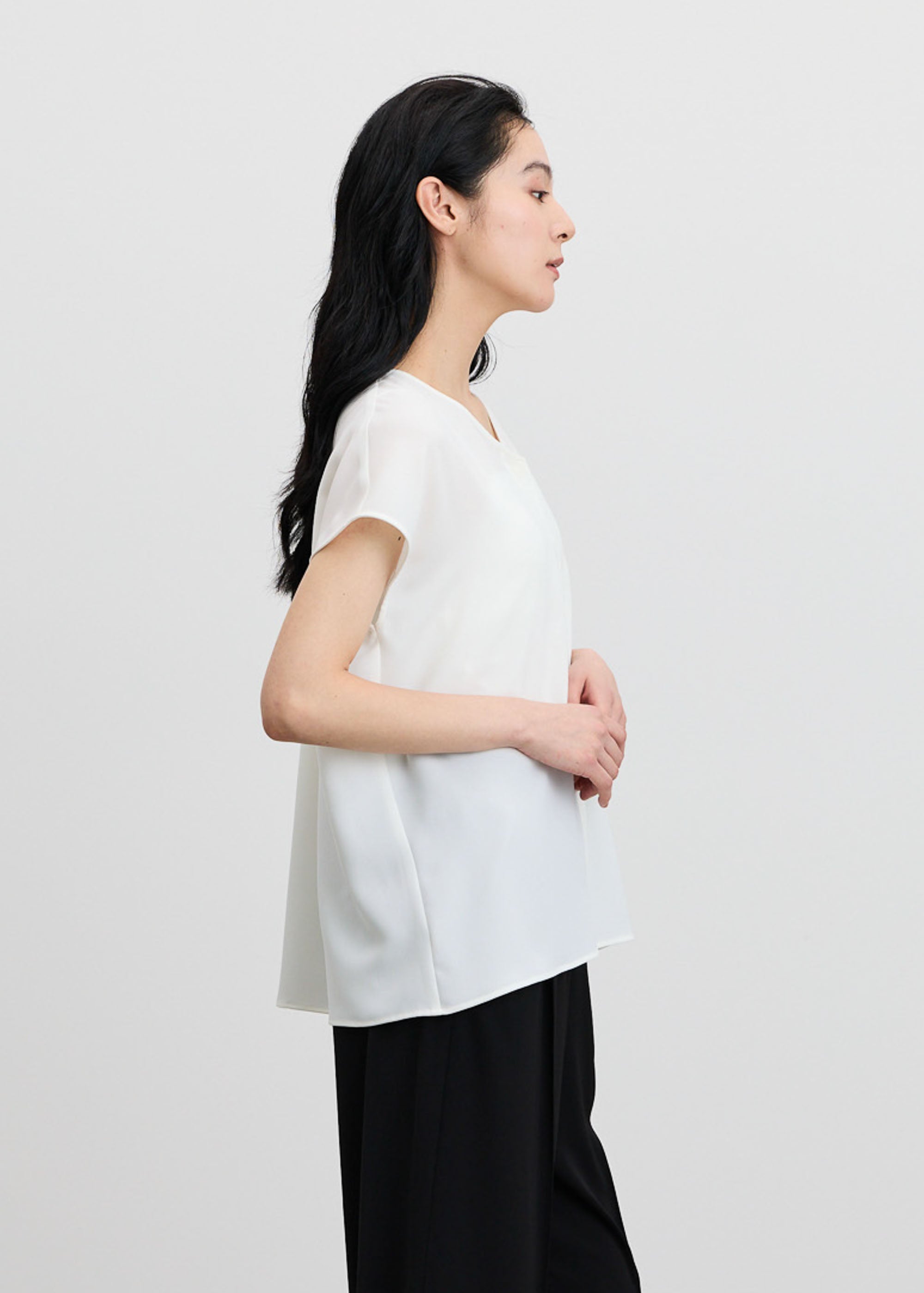 エアリージョーゼットショートスリーブブラウス