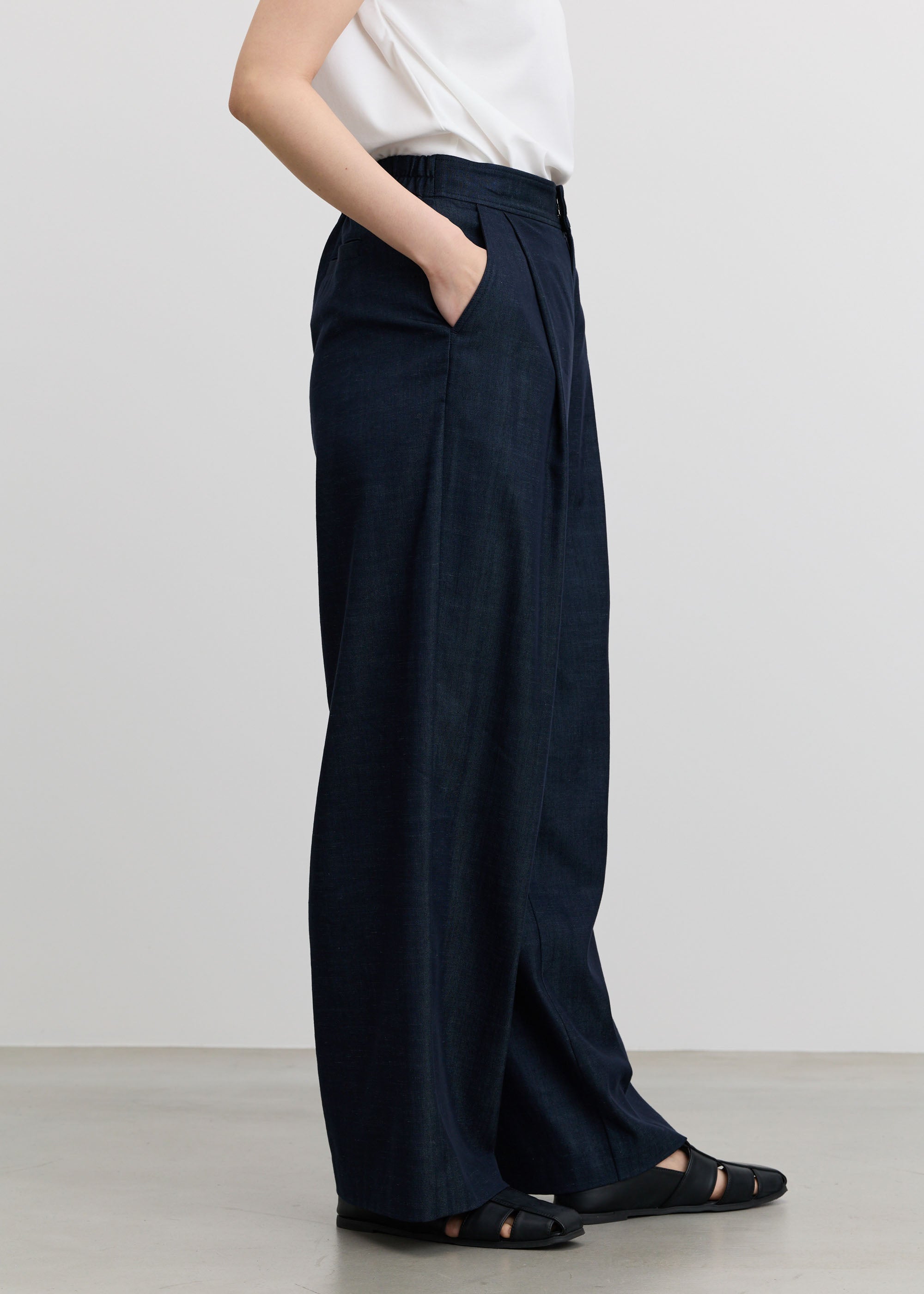 デニムライクタックワイドパンツ