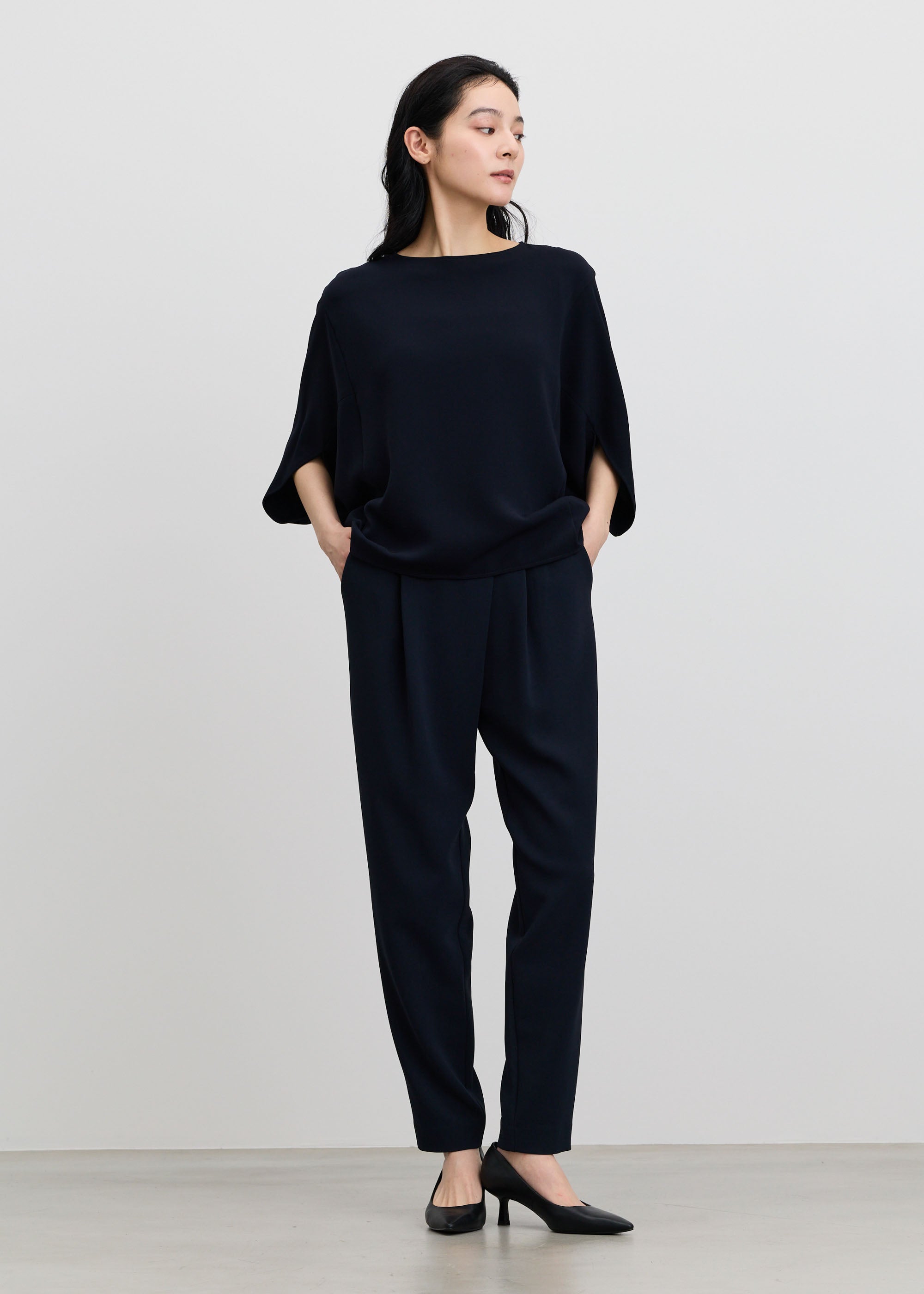 ソージュ SOEJU タックパンツ 黒 М　S-00-PT-001-BLK-M タックパンツ TALL丈 - SOÉJU online store｜上質な大人の女性のための