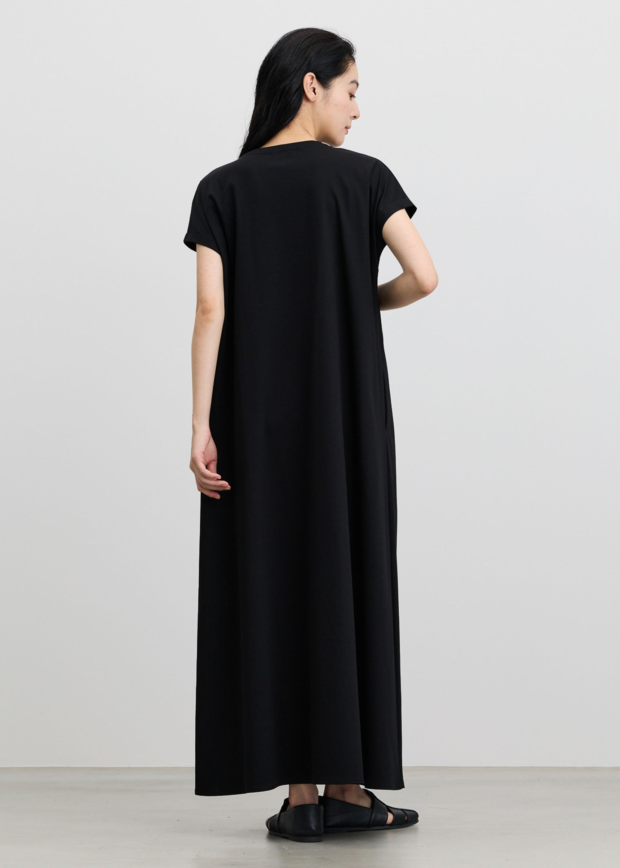COOL SMOOTH フレンチスリーブマキシワンピース- SOÉJU online store