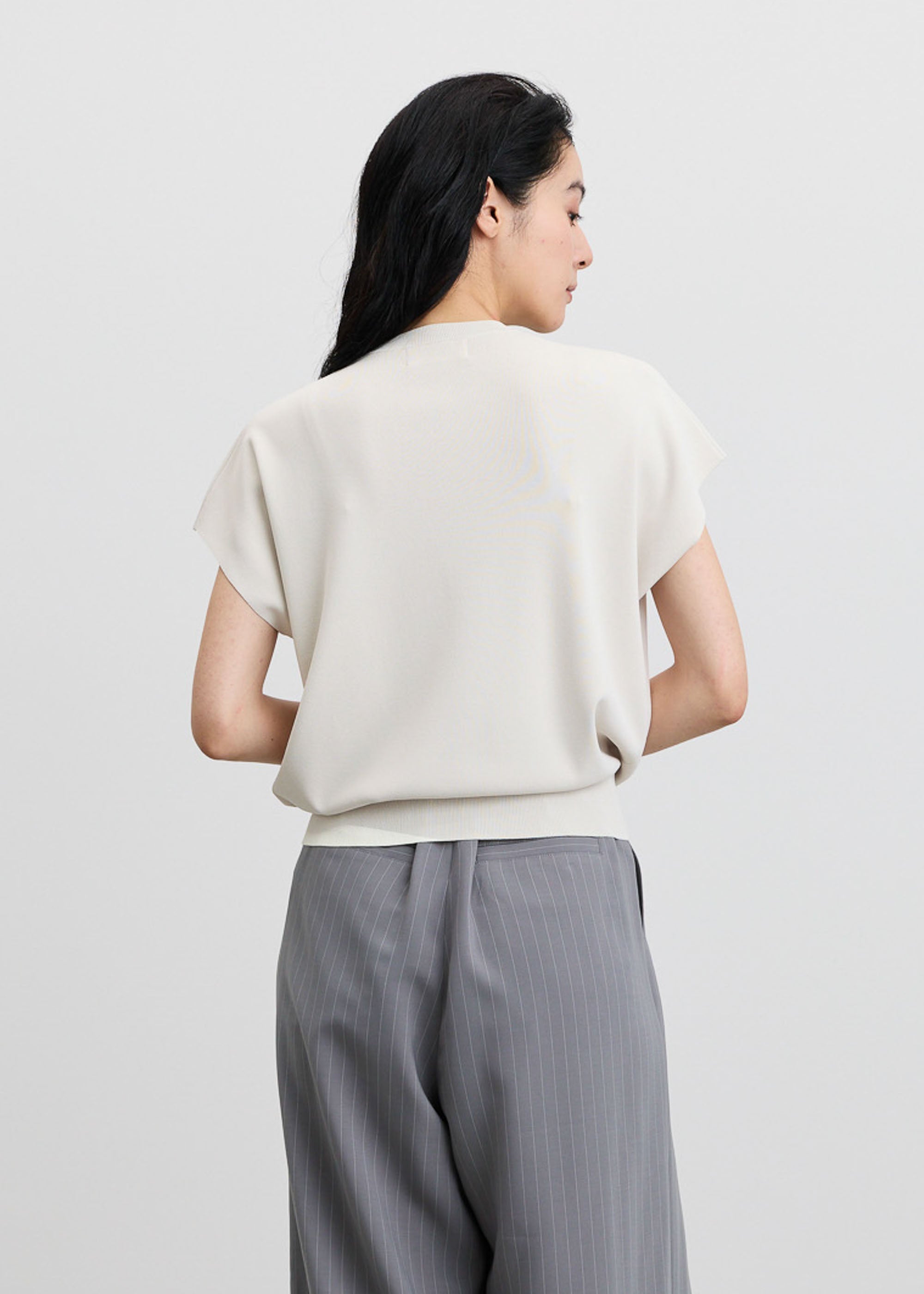 ショートスリーブコクーンニット