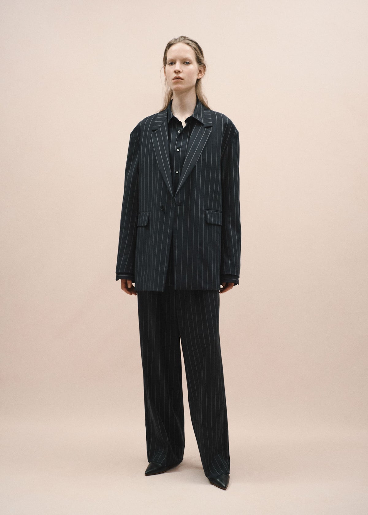 モデル:178cm サイズ:M